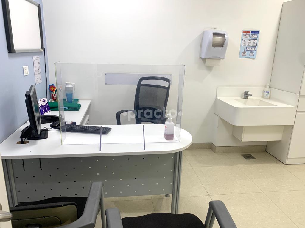 Consultation Room at Dr Shveta Sharma Kharadi Pune