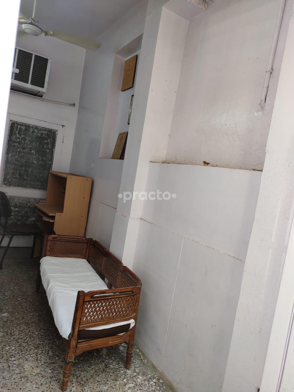 Waiting Area at Dr Bali's Homoeopathic Health Clinic Patel Nagar West Delhi