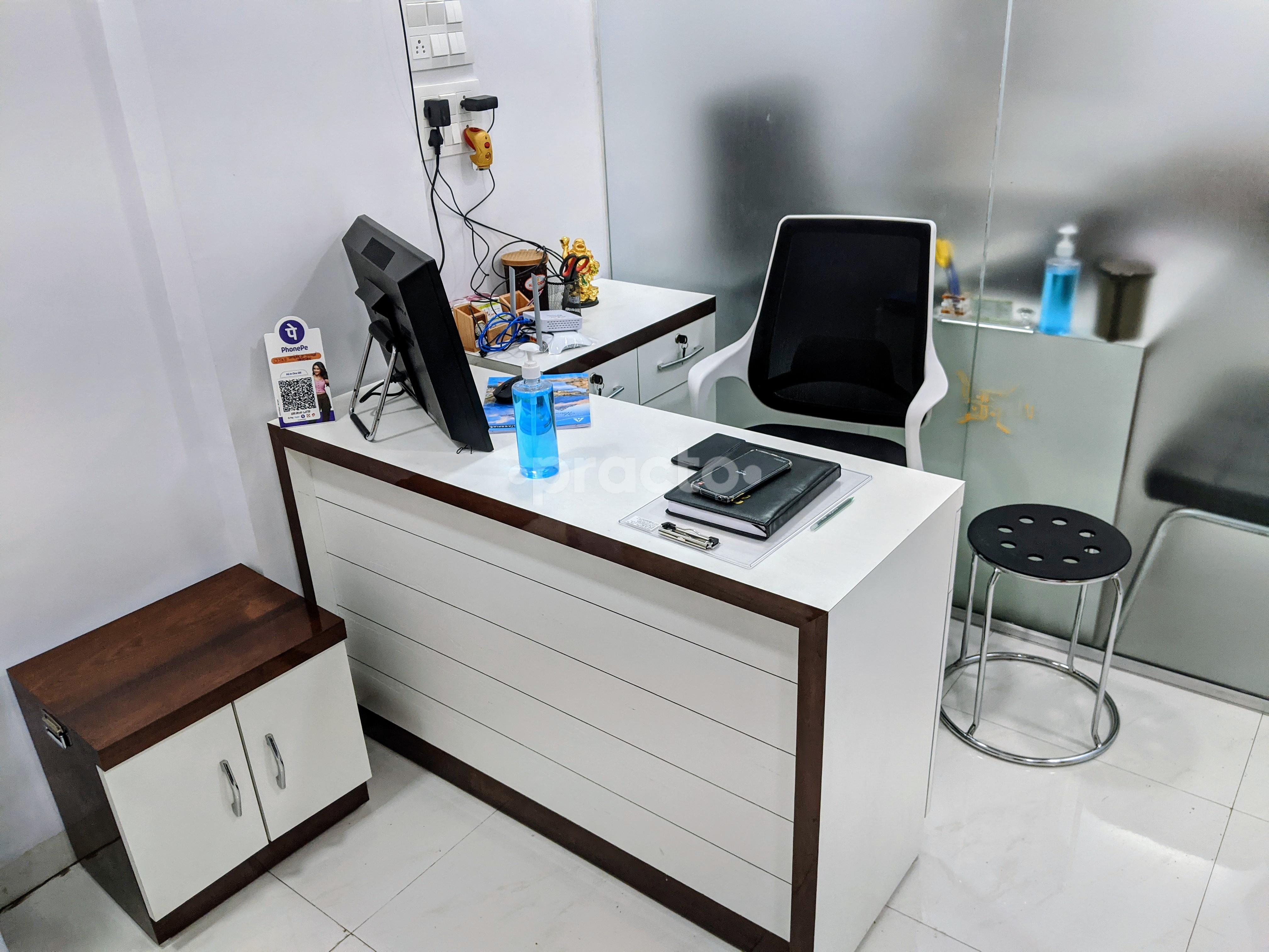 Reception Area at OJAS Ayurved & Panchkarma Clinic Panvel Navi Mumbai