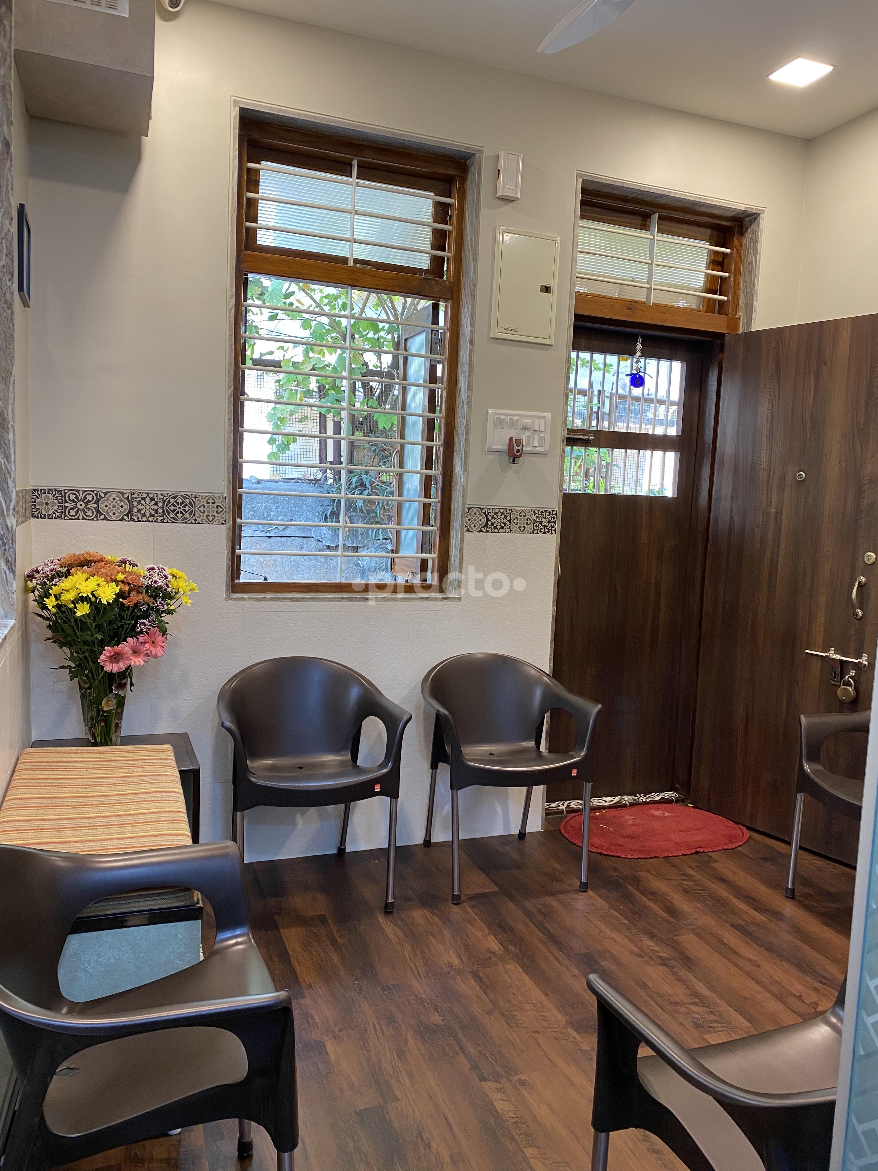 Waiting Area at Aceso Health Clinic Santacruz West Mumbai