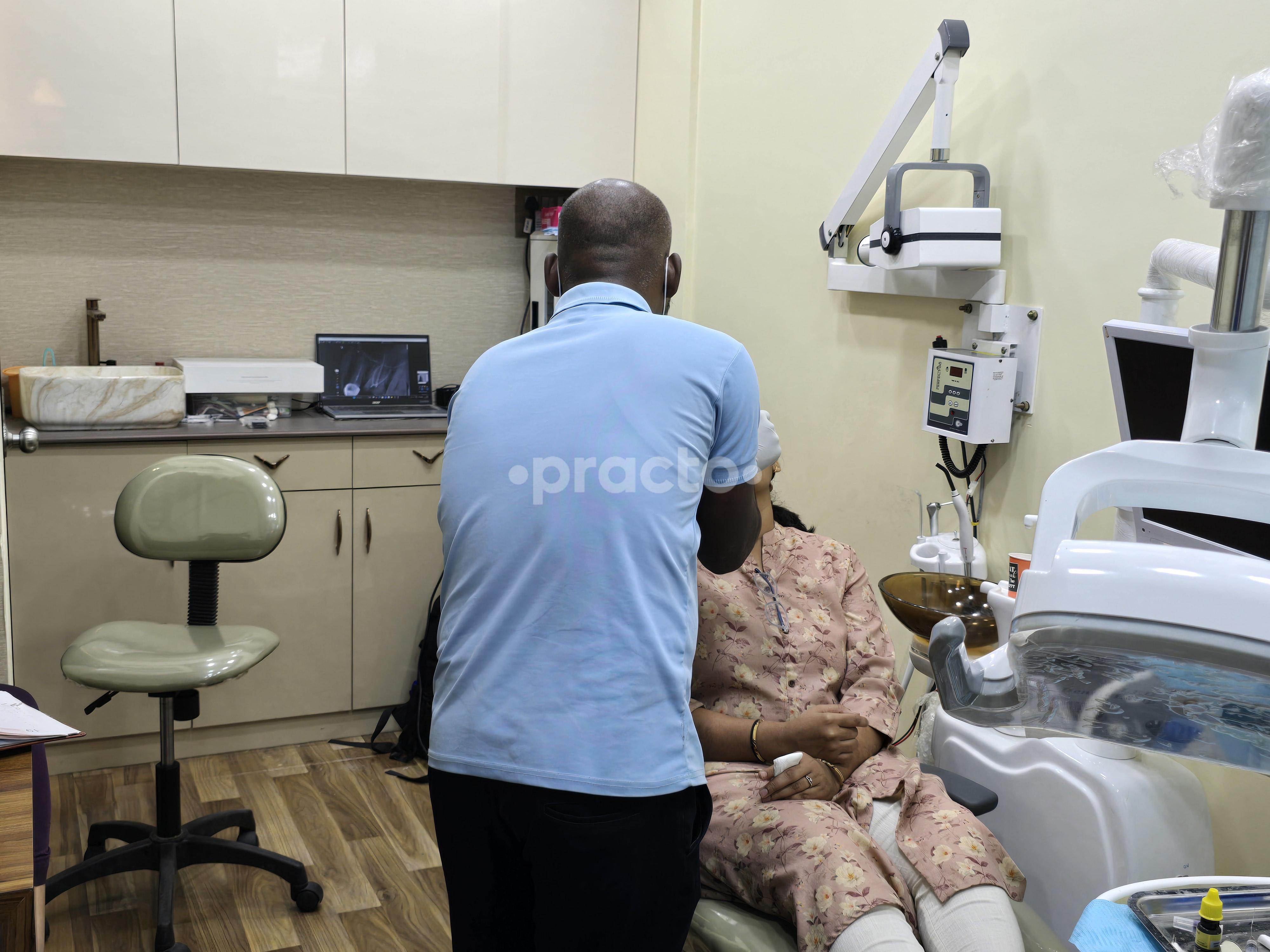 Technician's Photo at Dr. JAMODKAR'S ADVANCED ROOT CANAL & MULTISPECIALITY DENTAL CLINIC Wakad Pune