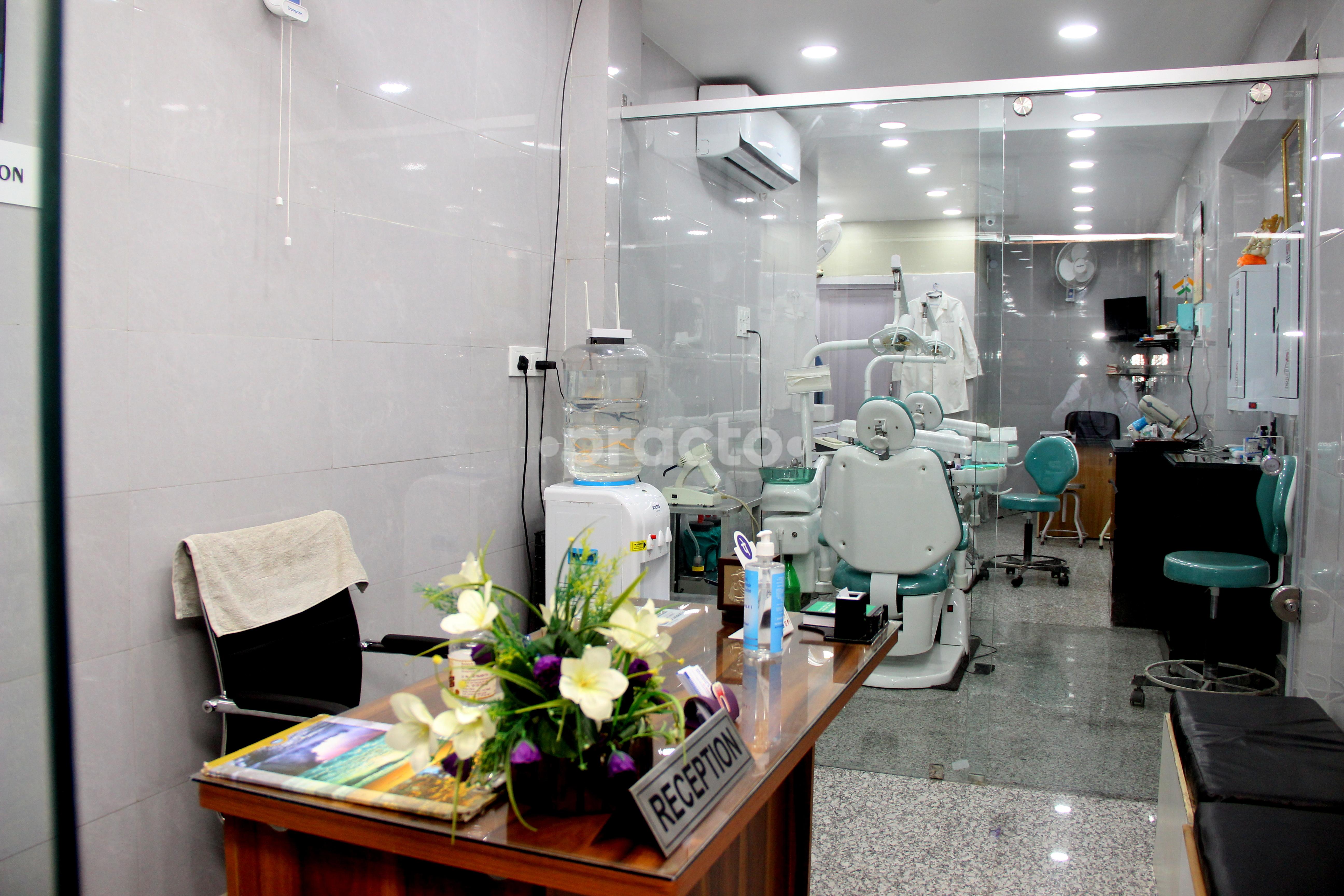 Reception Area at Moti Nagar Dental Clinic Moti Nagar Delhi