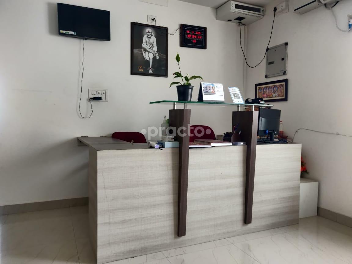 Reception Area at iTooth Dental Clinic Perumbakkam Chennai
