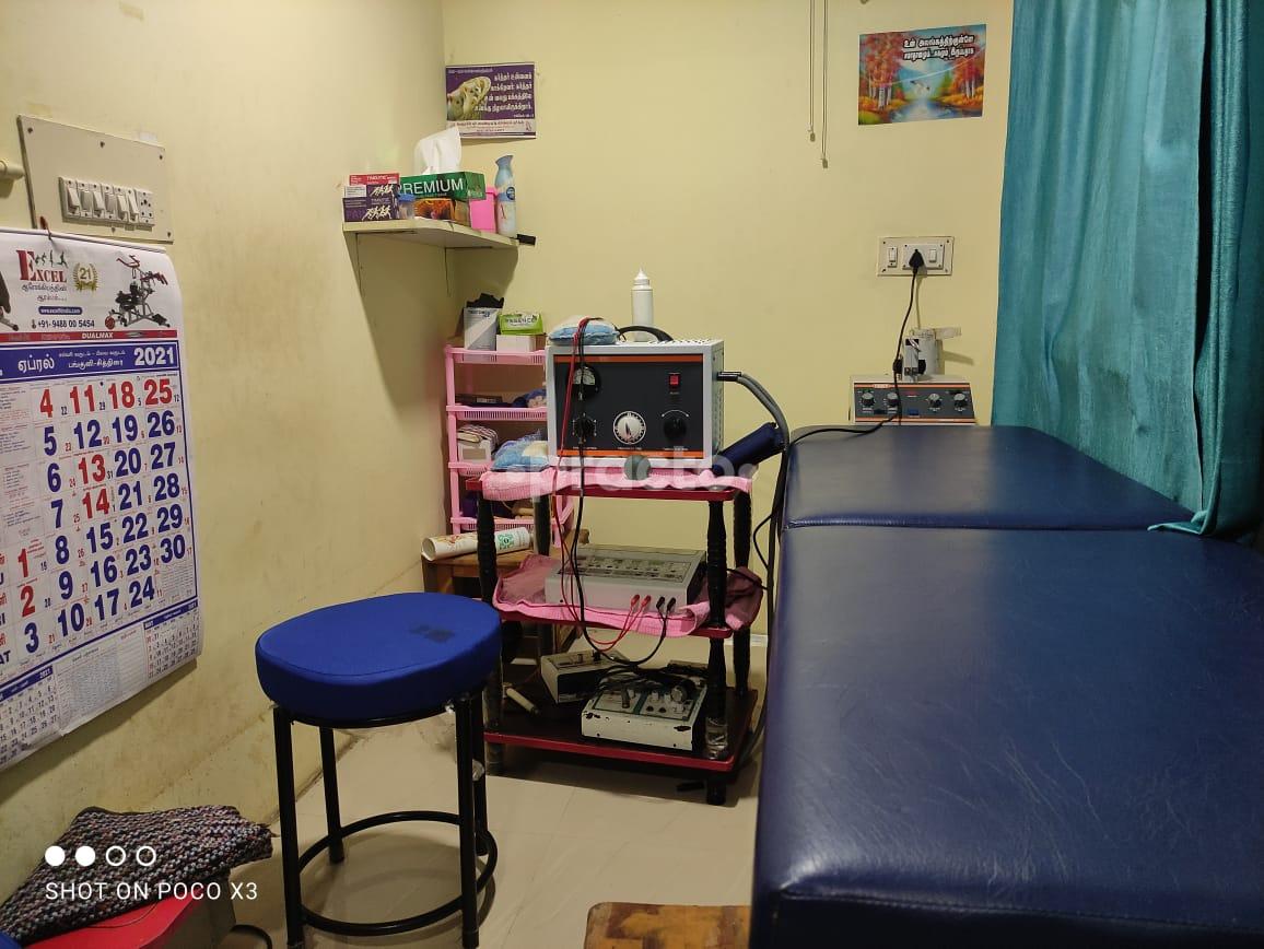 Physiotherapy Room at JS Physiotherapy centre Avadi Chennai