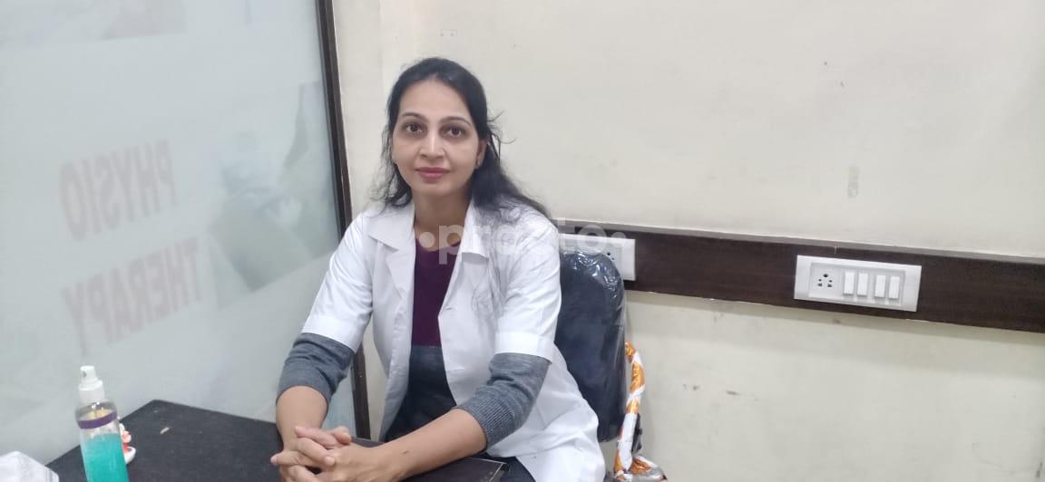 Reception Area at Mahavir Physiotherapy Clinic Kandivali West Mumbai