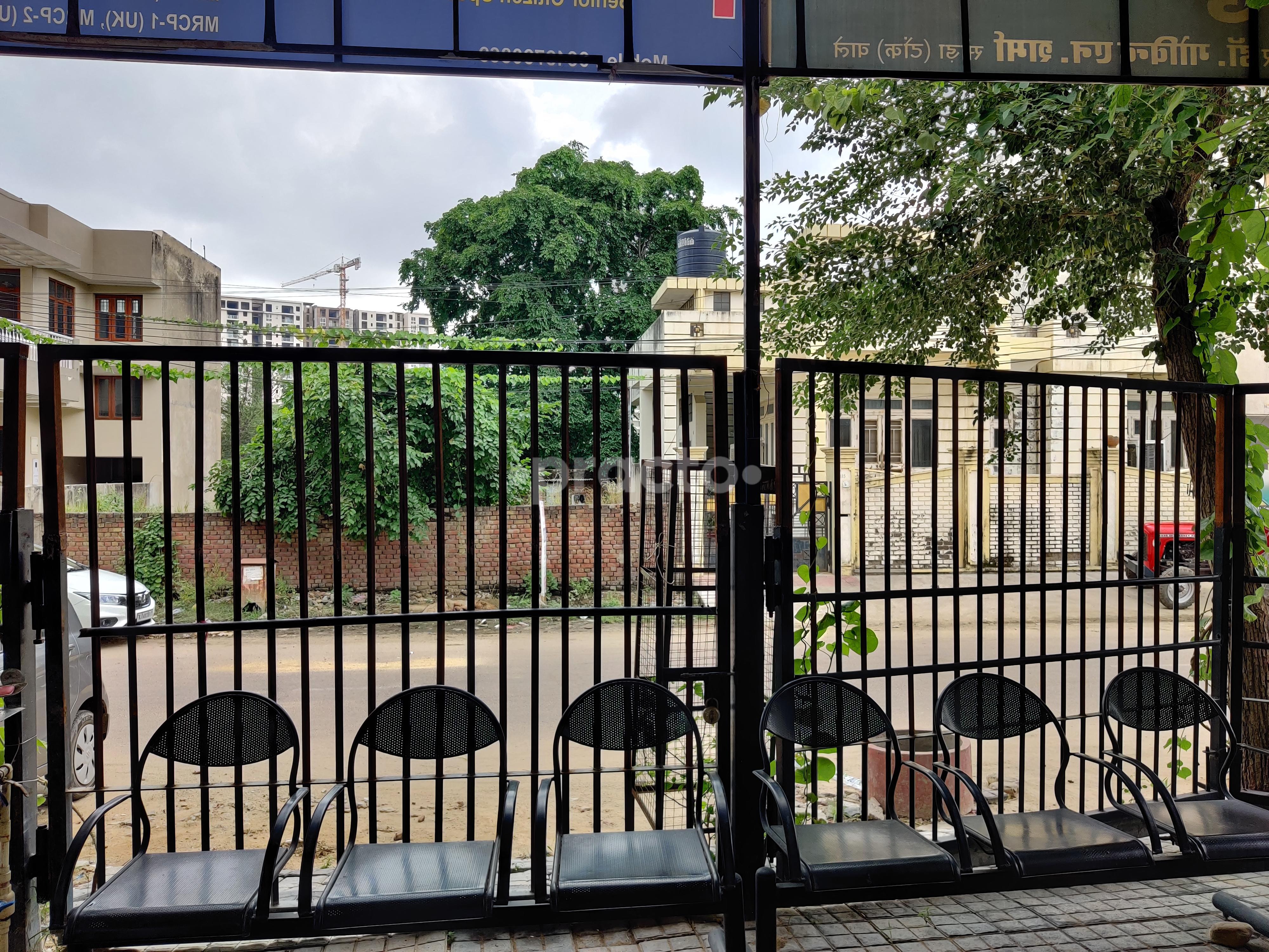 Waiting Area at Singhal Clinic Durgapura Jaipur