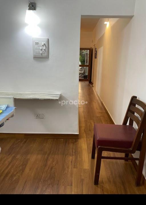 Dr Esha Nagpal Tilak Nagar Jaipur