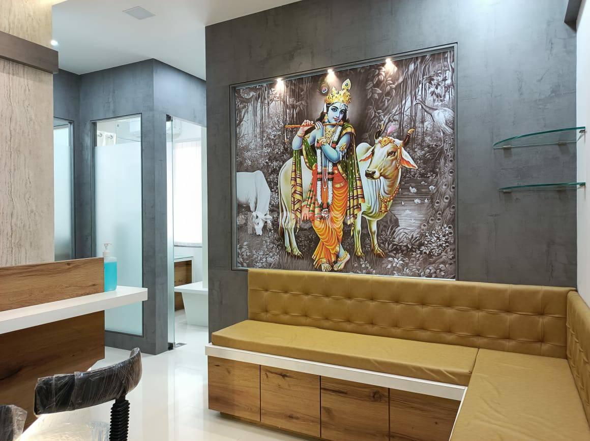 Reception Area at Krishna Clinic - Skin and Neuro Care Center Mulund West Mumbai