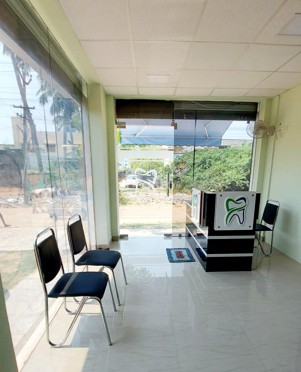 Reception Area at Deeran Dental Care Urapakkam Chennai