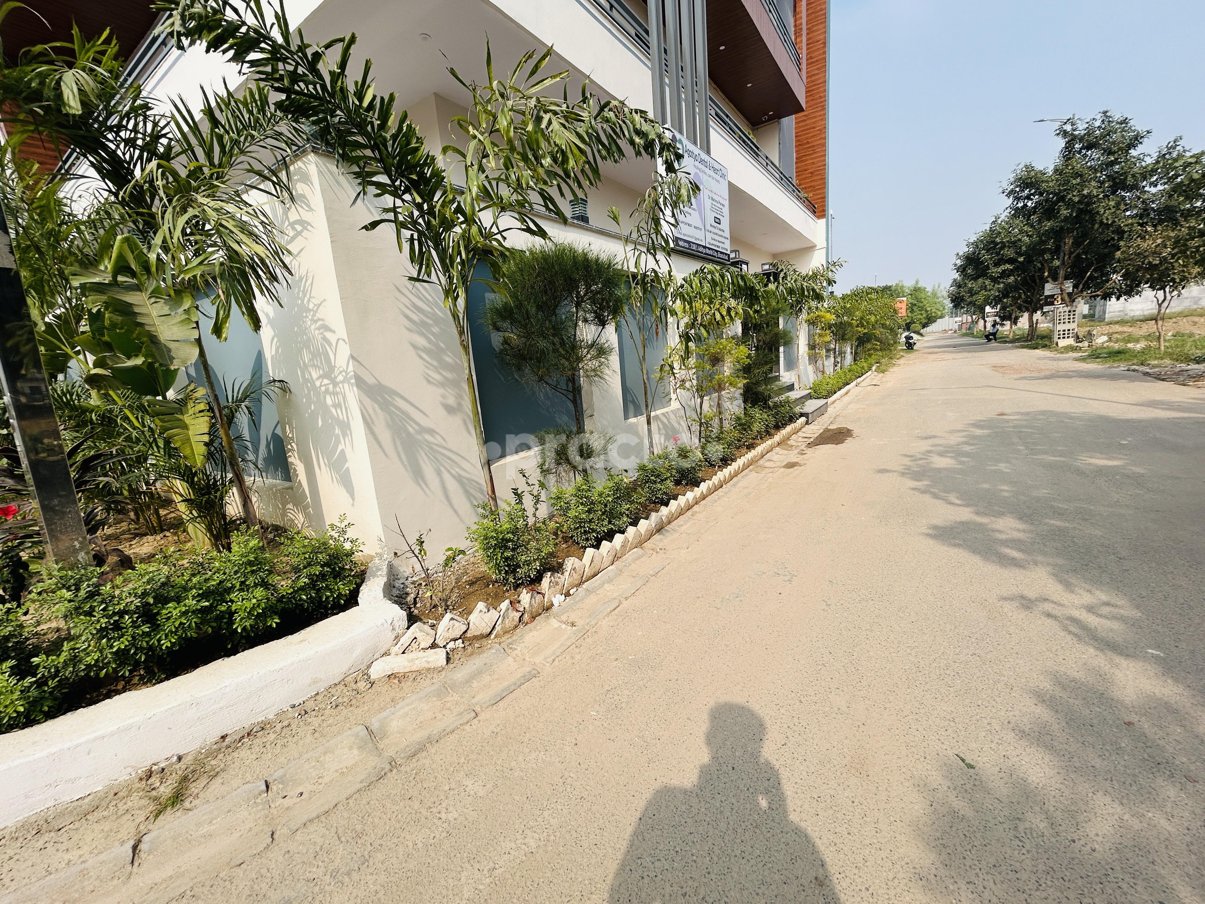 Outside Area at Agastya Dental & Heart Clinic Shahpur Bamheta Ghaziabad