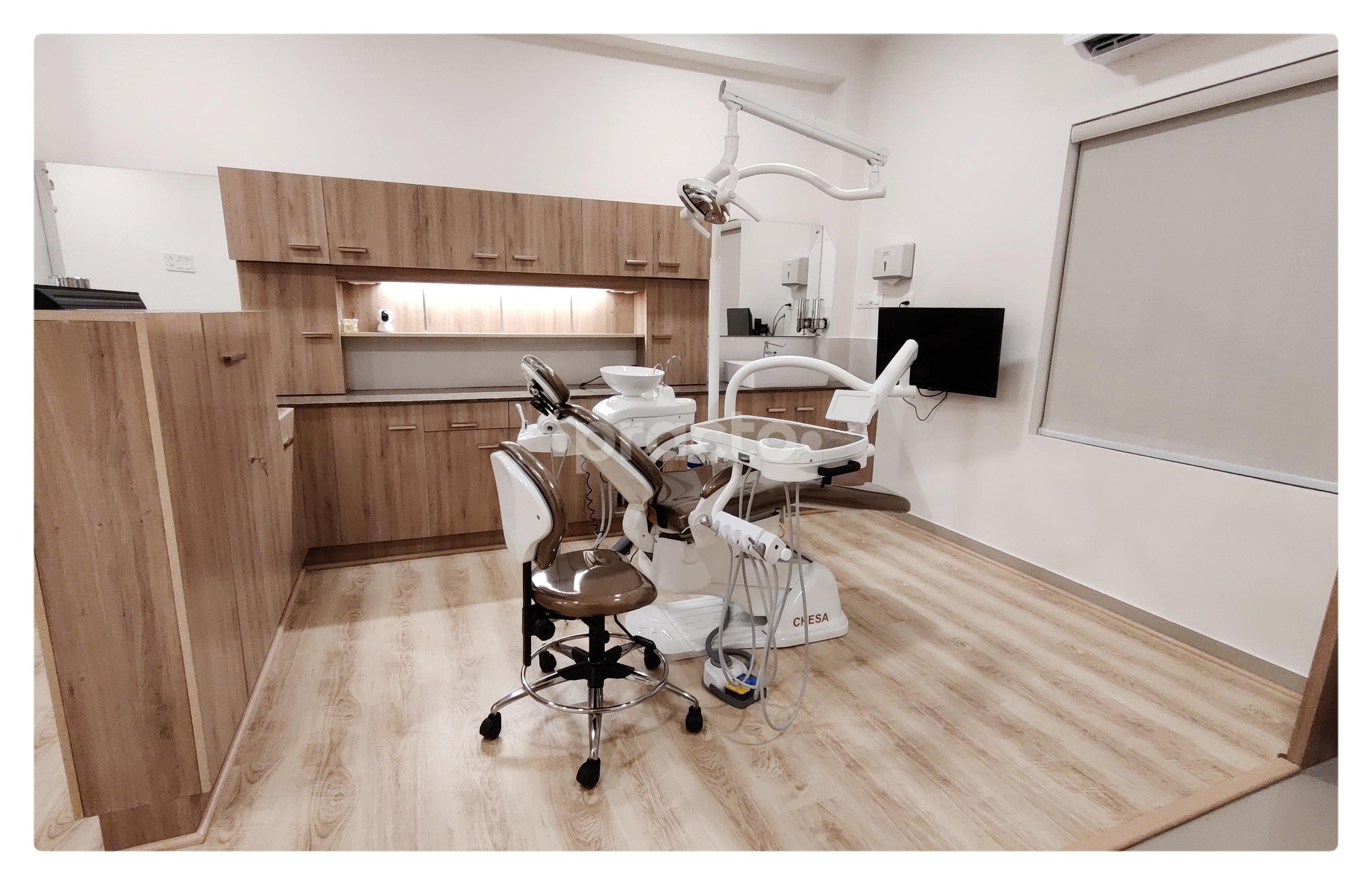 Operation Room at Dr. Afeef's Dentistry and Health Care Kadavanthra Ernakulam