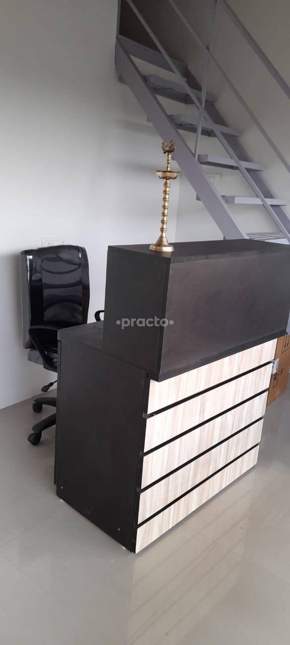 Reception Area at Dr. Shetty's Women & Fertility Clinic Wadgaon Sheri Pune