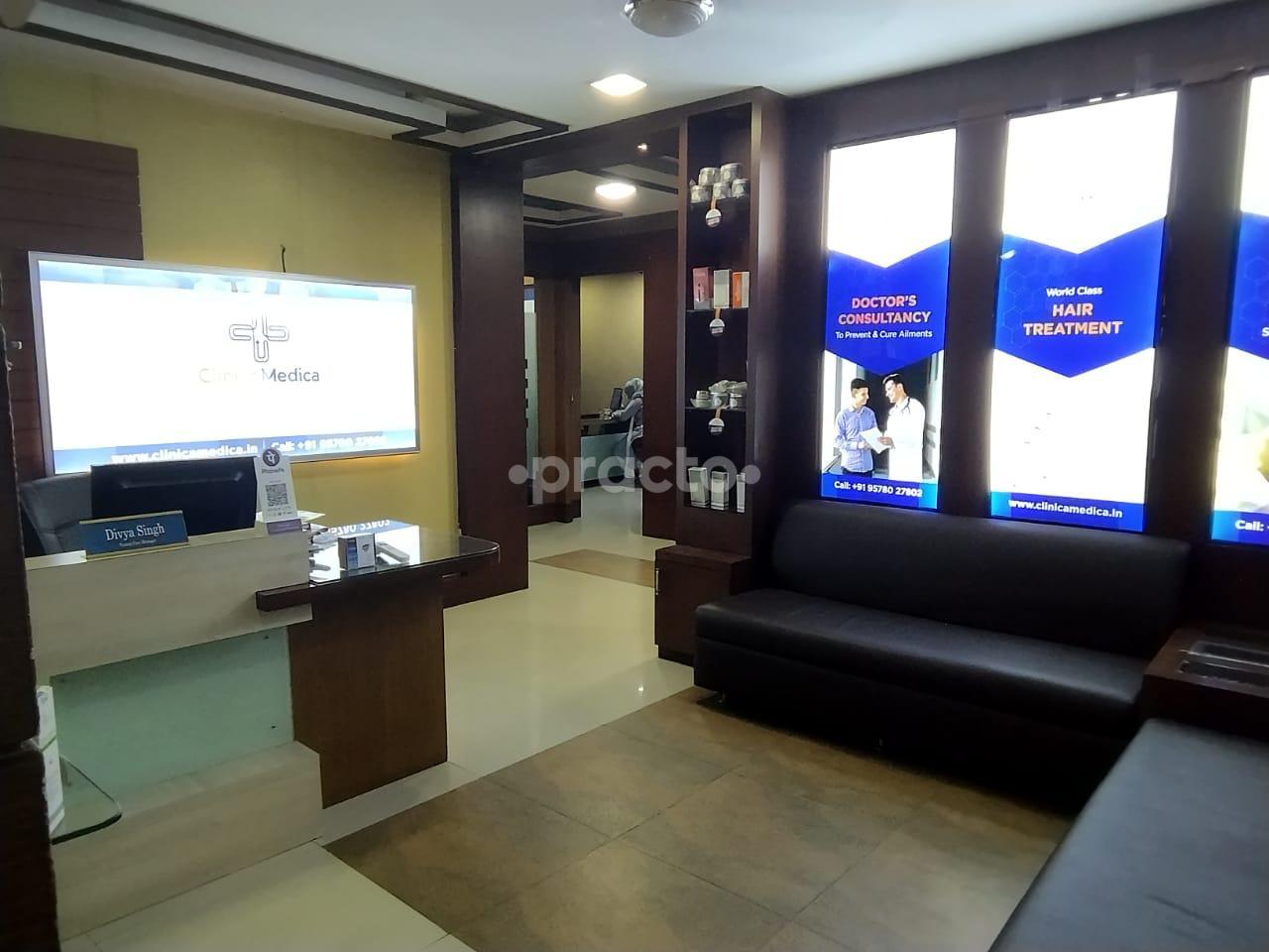 Reception Area at Clinica Medica MP Nagar Bhopal