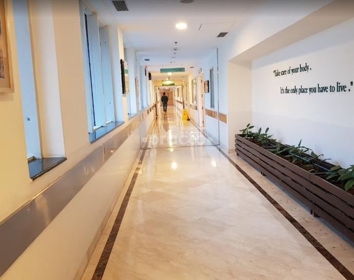 max superspeciality hospital Saket Delhi