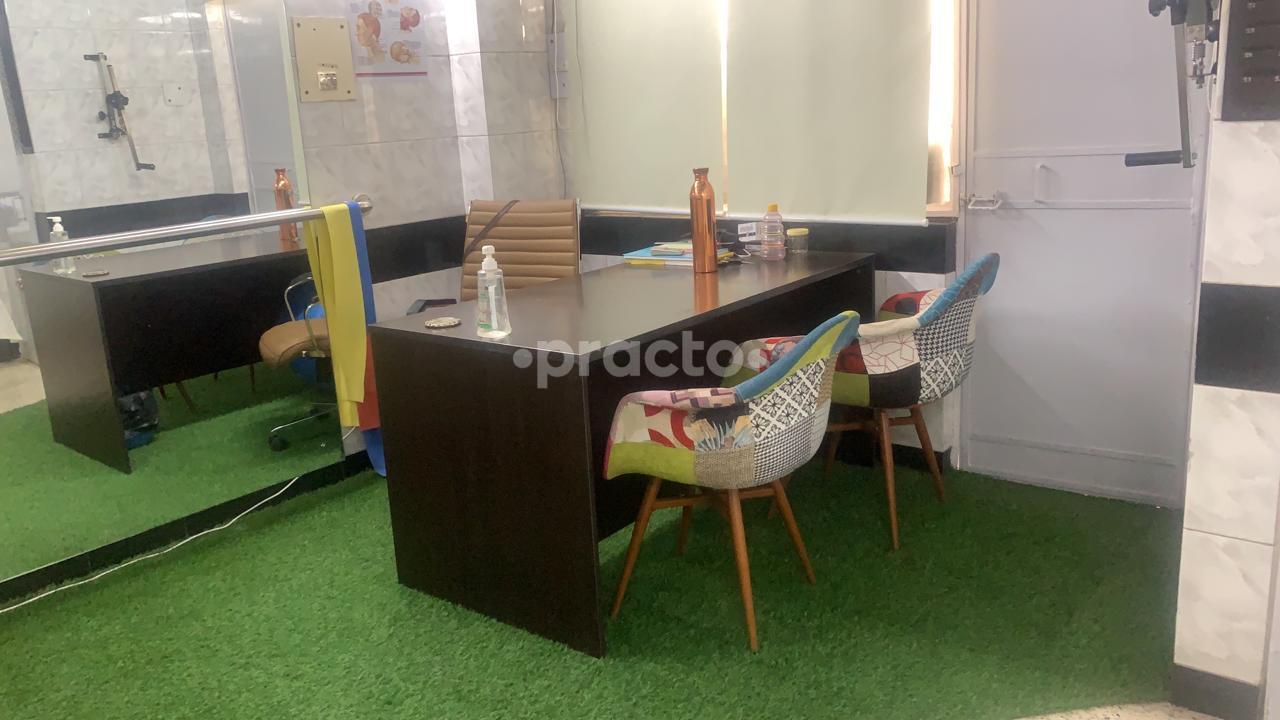 Examination Room at Dr Shikha Agarwal's Clinic Saket Delhi