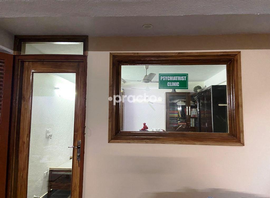 Consultation Room at Shakukarma Mind Care Clinic Paschim Vihar Delhi