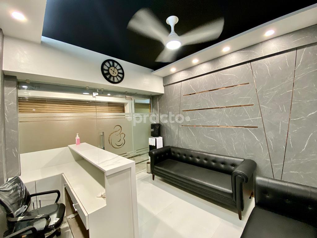 Waiting Area at Dr Stuti Ranjan Chawla Clinic Dwarka Delhi