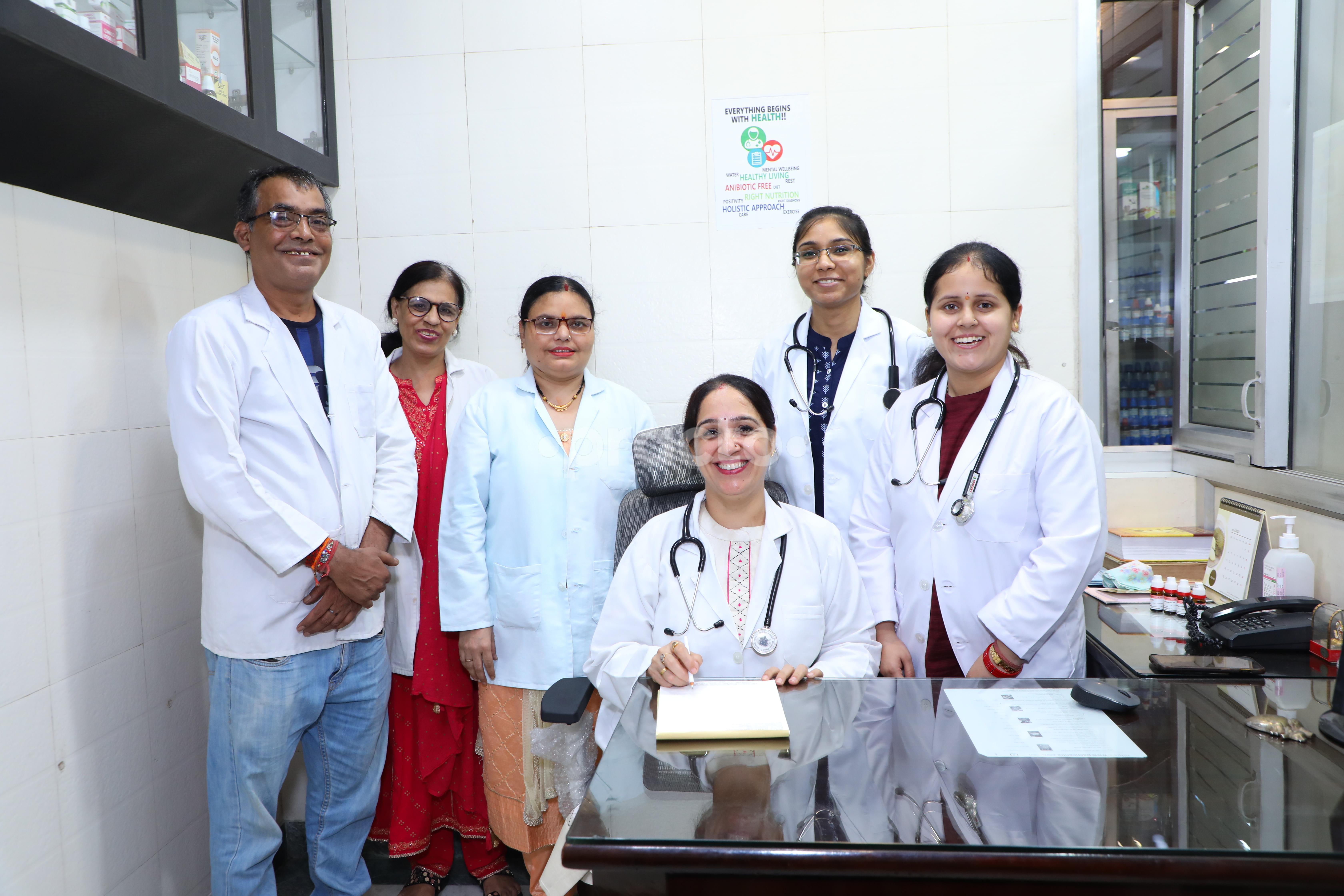 Consultation Room at Dr Rashmi's Clinic Hari Nagar Delhi