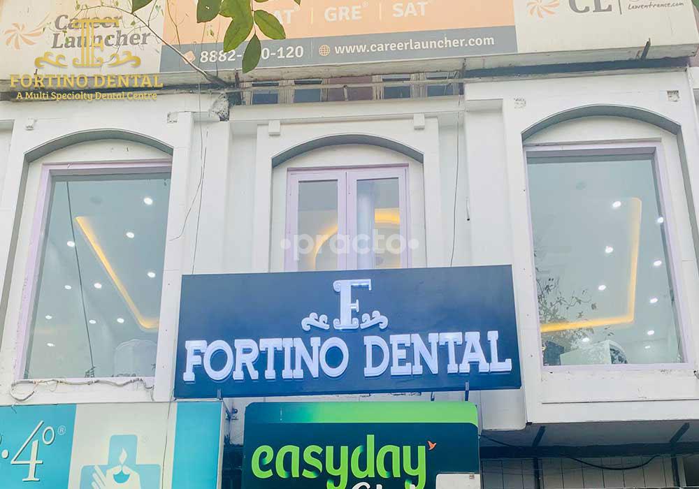 Entrance at Fortino Dental- A Multispecialty Dental Centre Greater Kailash Part 1 Delhi