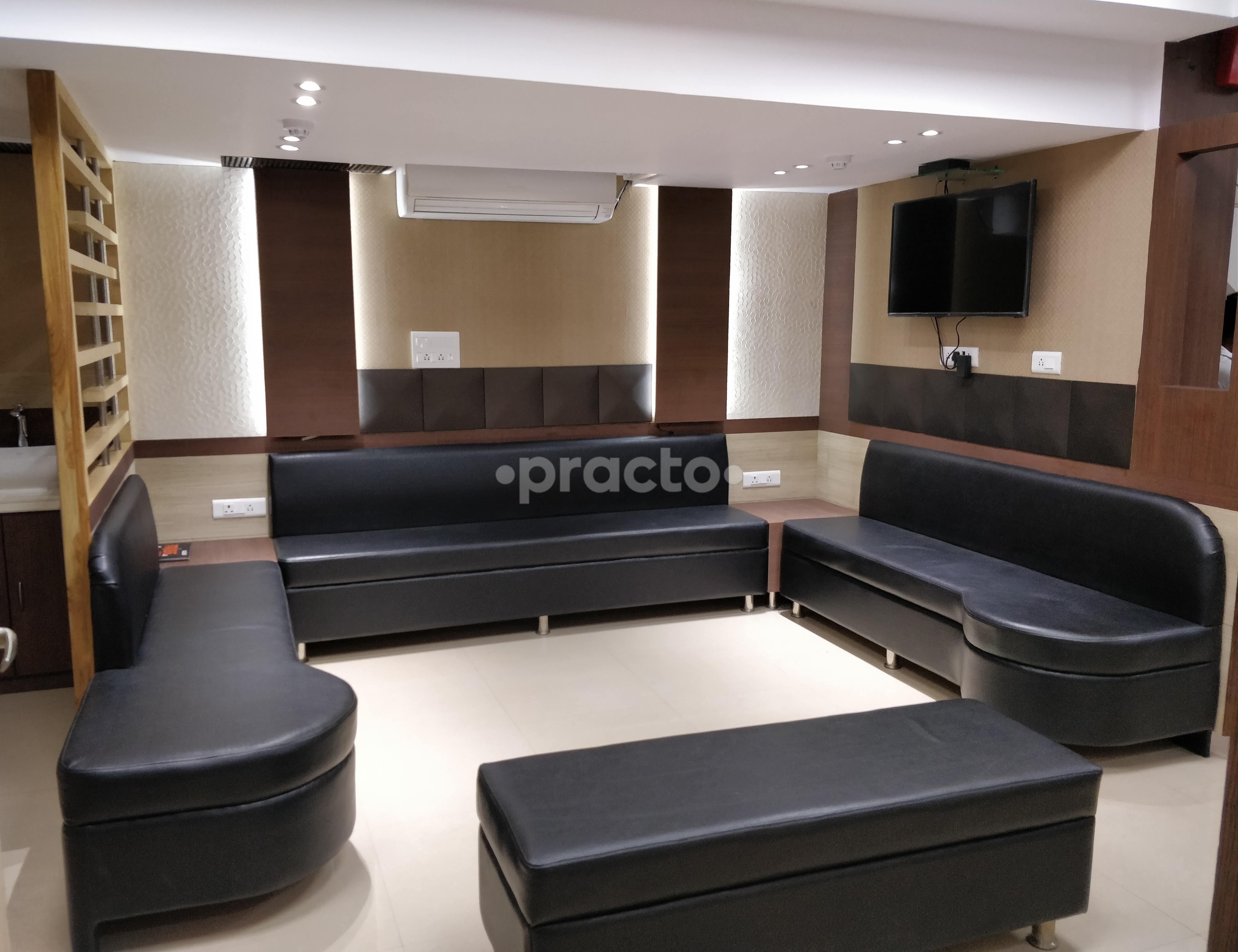 Waiting Area at Shri Ram Hospital G.K. Panchkula Panchkula