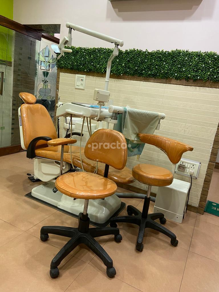Equipment Area at Health Care Multispecialty Clinic Hari Nagar Delhi