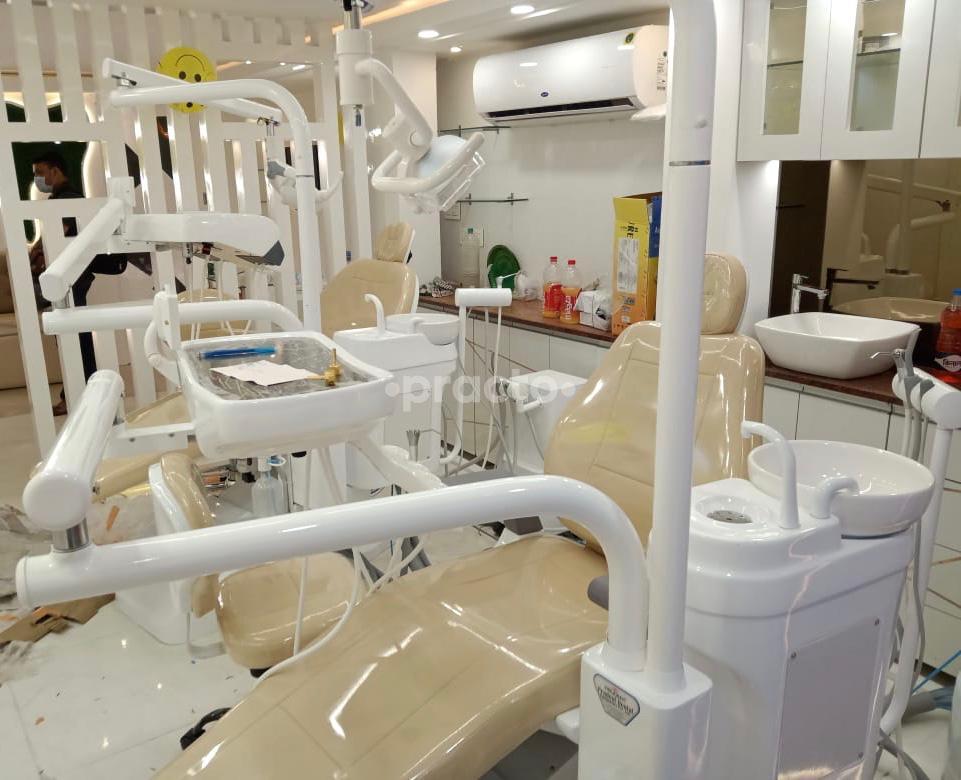 Consultation Room at White Zone Dental Clinic Santoshpur Kolkata