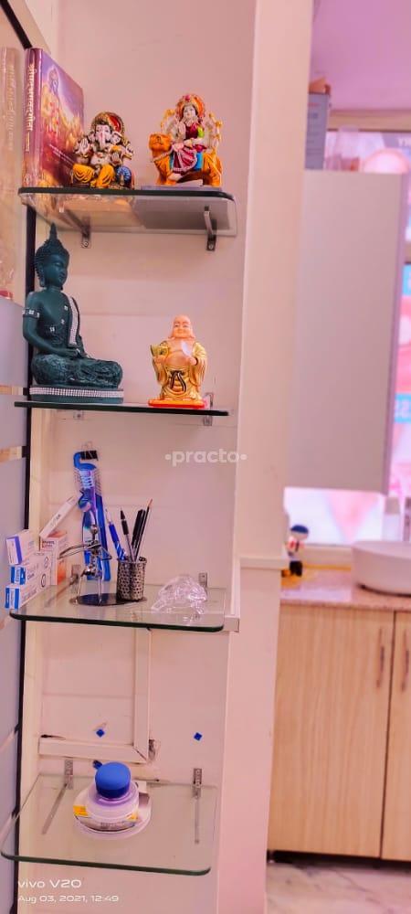 Products Display at Cusp Dental Dwarka Sector 23 Delhi