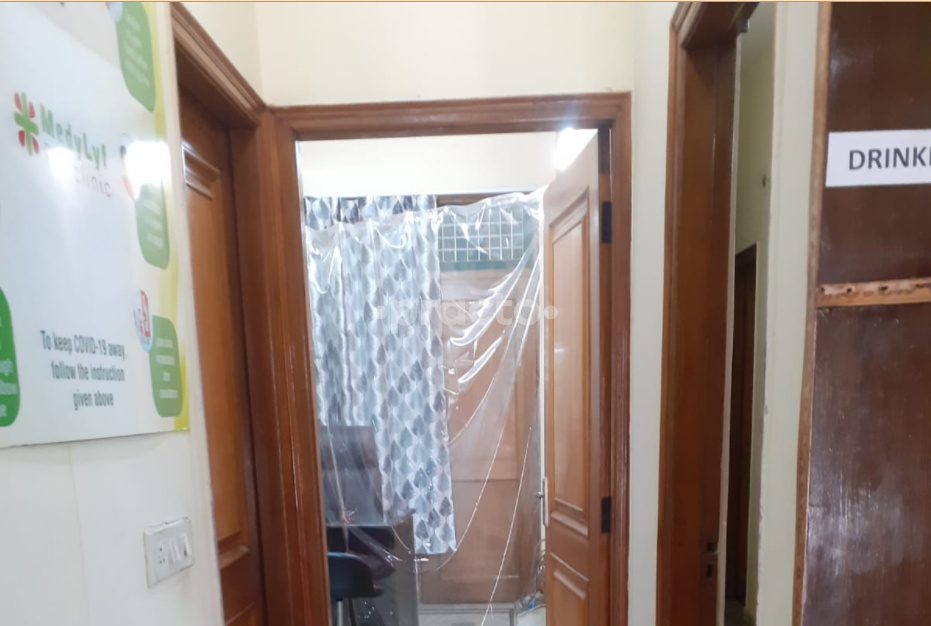 Consultation Room at Medylyf Polyclinic Rohini Delhi