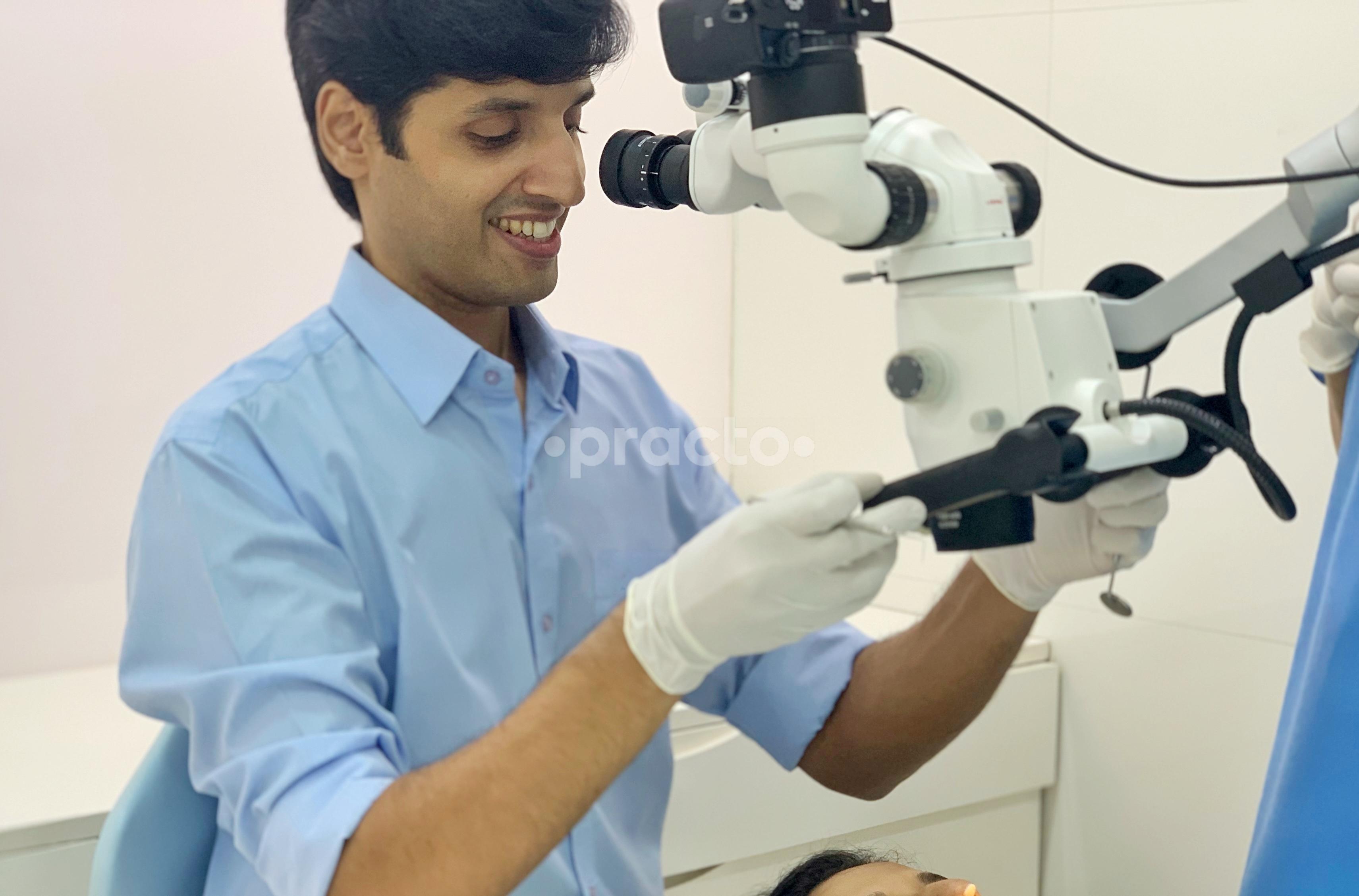 Consultation Room at Dental Expert Dr. Denzil Albuquerque Malad West Mumbai