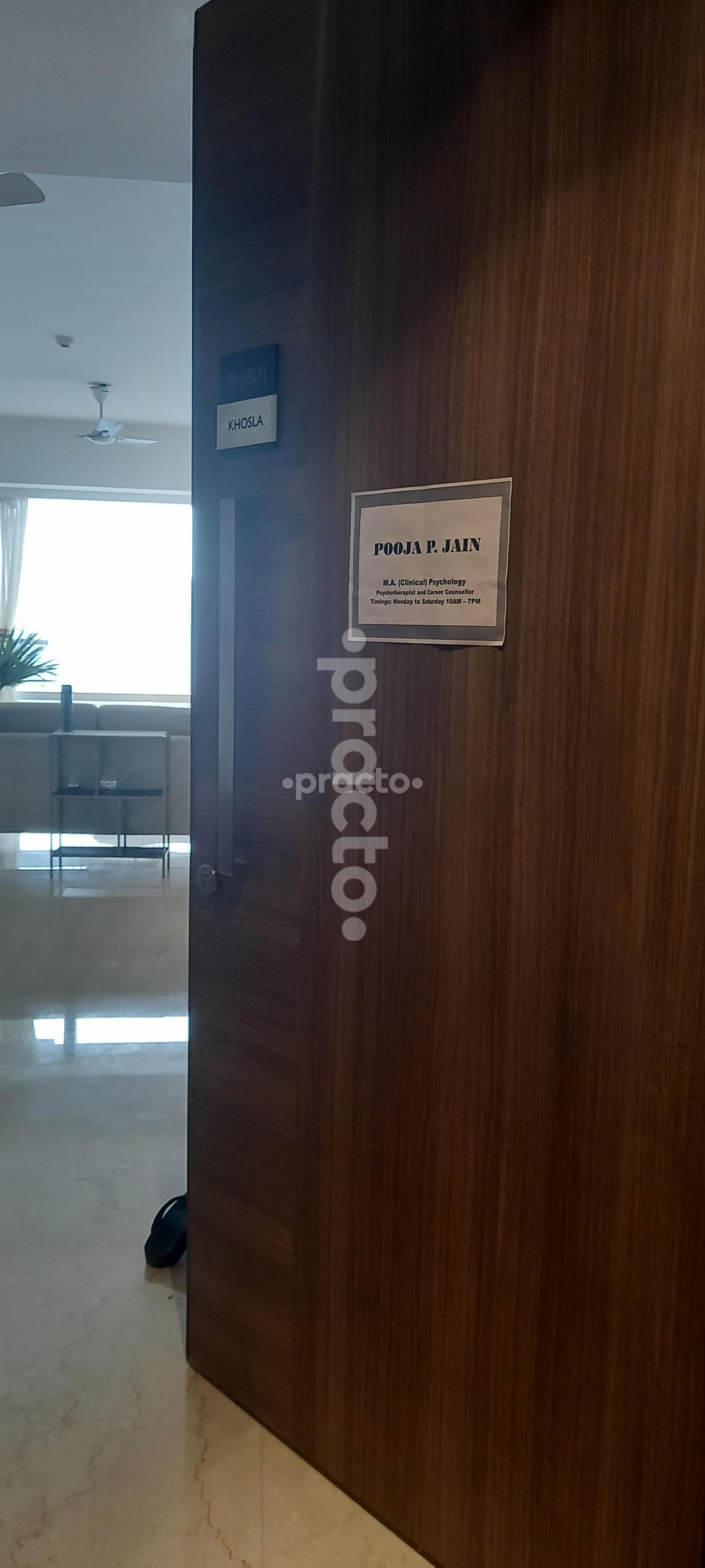 Doctor Names Board at Metanoia Counselling Centre Worli Mumbai