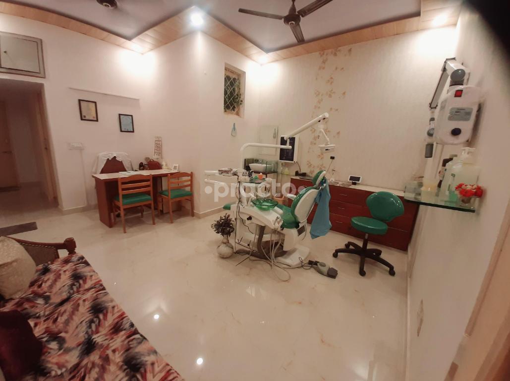 Hi-Dentist Azad Nagar Kanpur