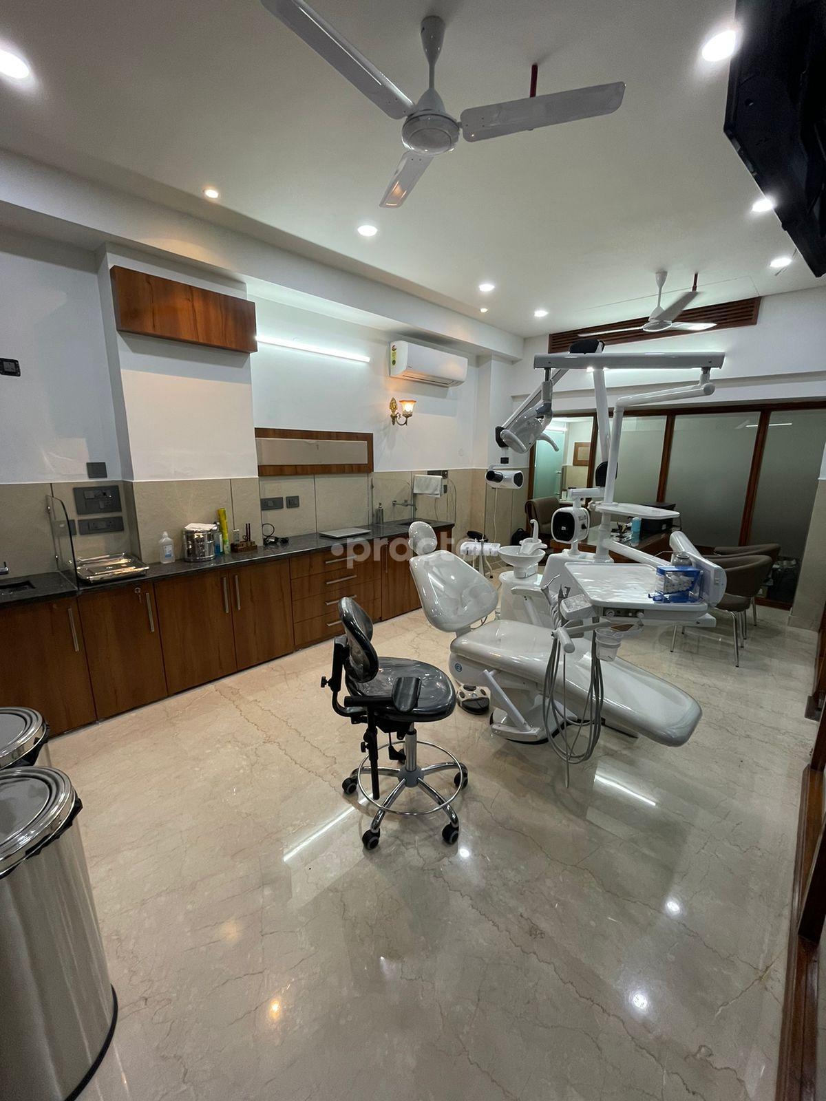 Consultation Room at Maxx Dental And Health Clinic Rohini Sector 15 Delhi