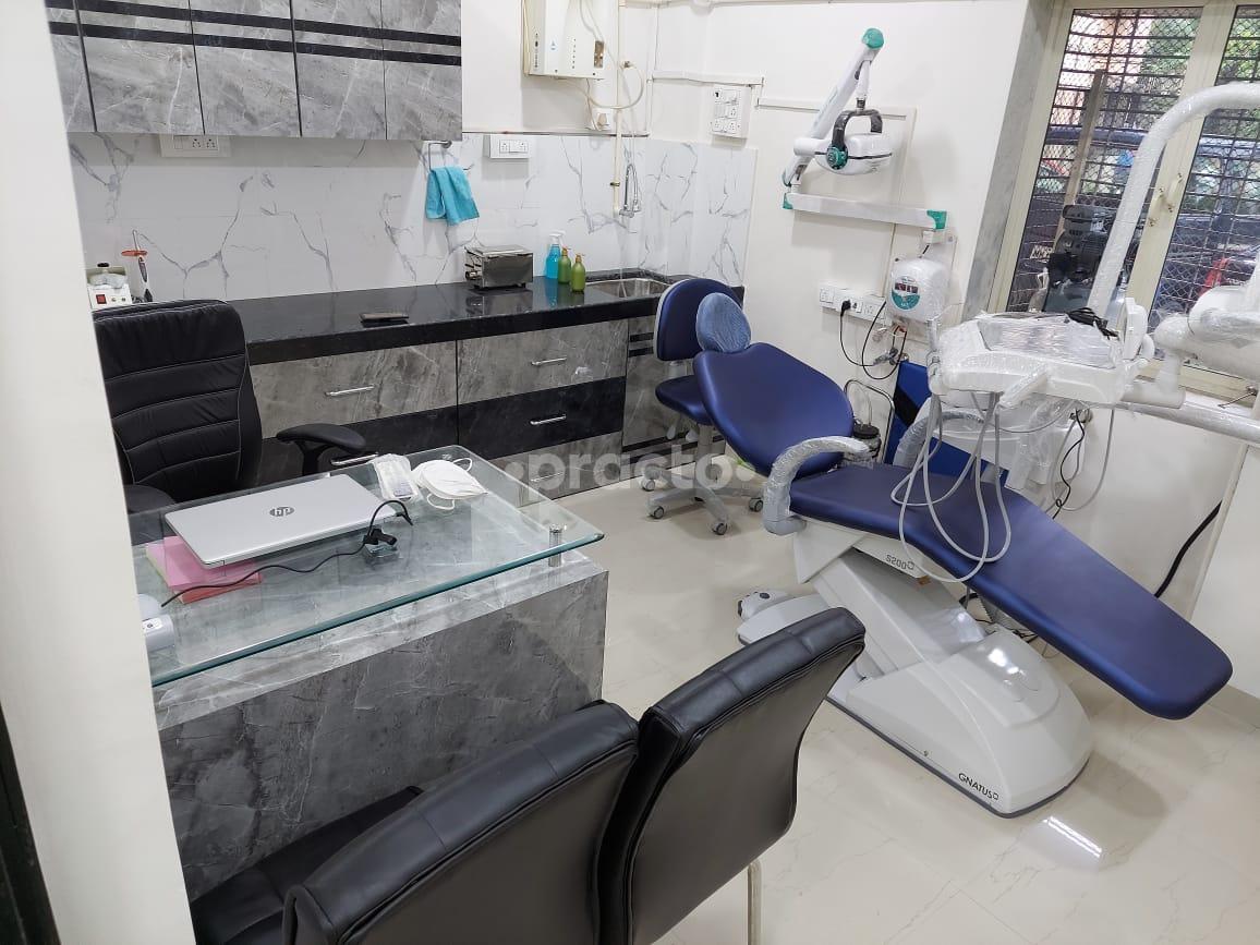 Consultation Room at Dr. Ritu Mehta's Family Dental Centre Borivali West Mumbai