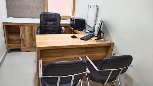 Consultation Room at Hridayam Cure and Care Clinic Kalyanpur Lucknow