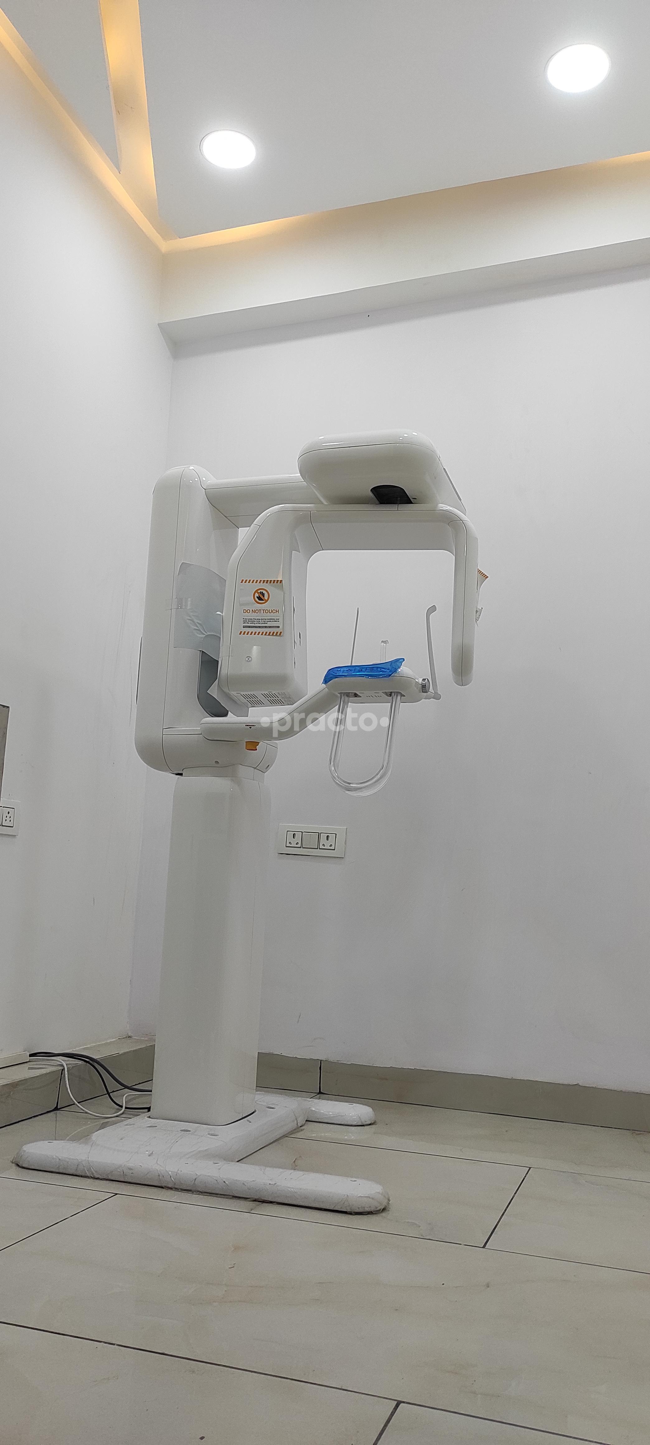 X-Ray Room at Re-Hab Dental Raj Nagar Extension Ghaziabad