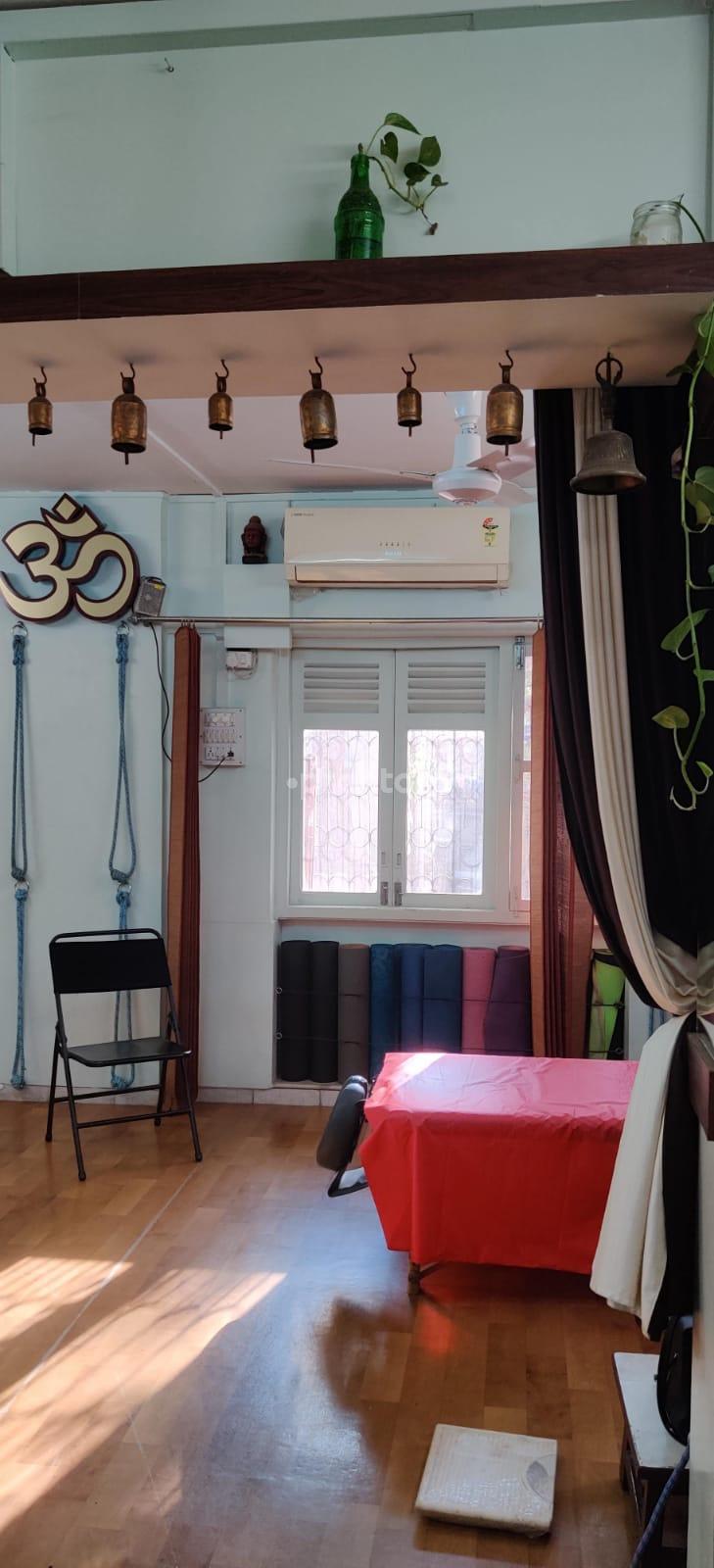 Therapy/Massage Room at ACE Rehab Fitness Physiotherapy Ghatkopar Mumbai