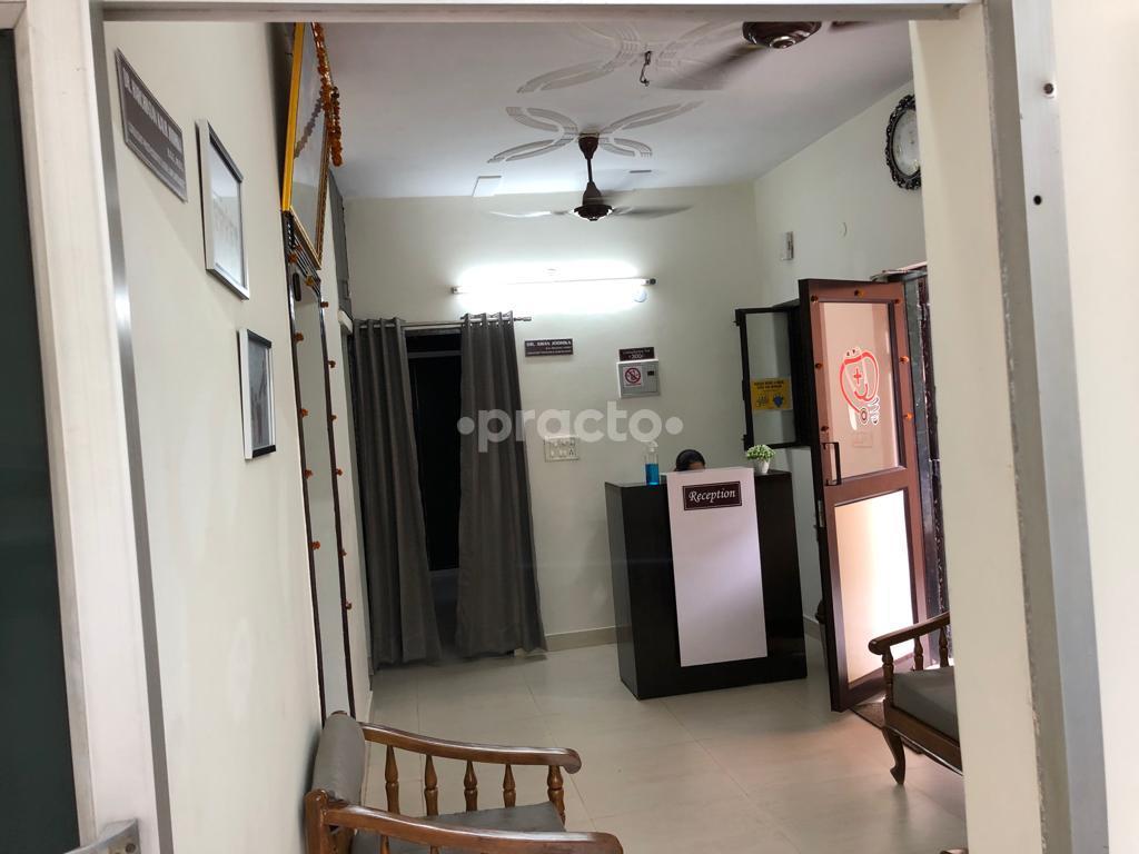 Reception Area at Dr Jodhka Health And Dental Care Hari Nagar Delhi