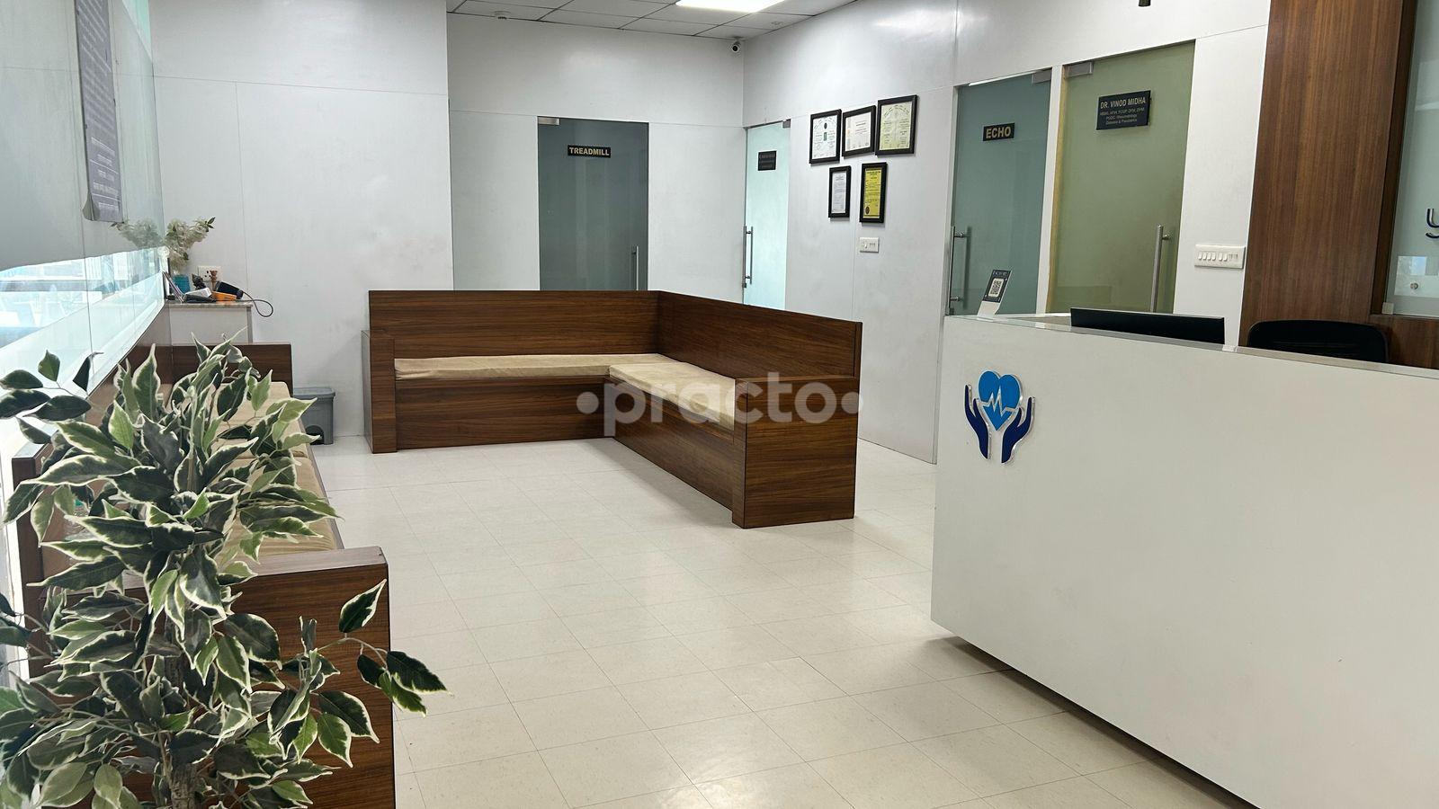 Waiting Area at Dr Midha's National Clinic Viman Nagar Pune