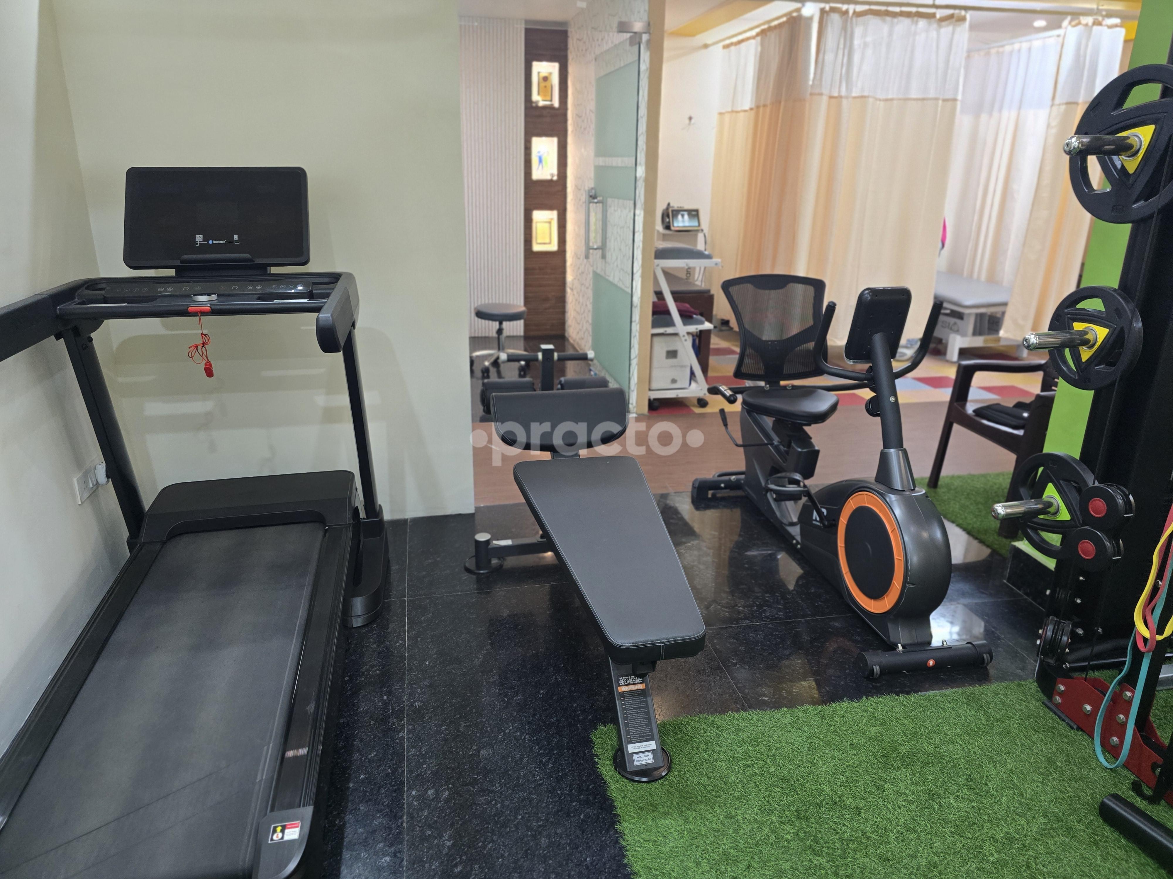 Equipment Area at Spine Active Physiotherapy Clinic Beta II Greater Noida