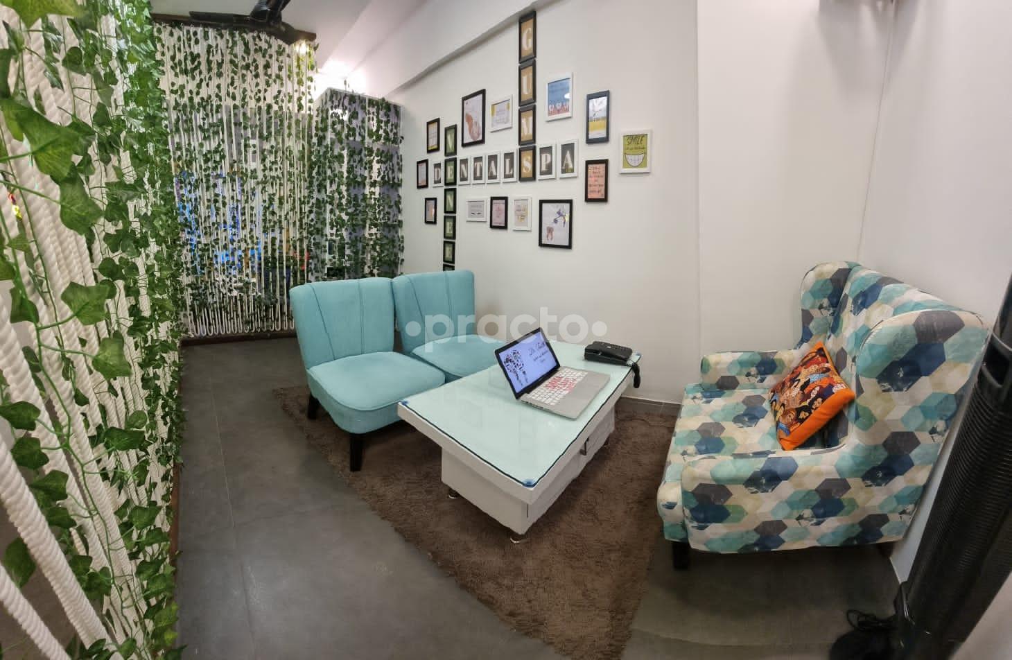 Consultation Room at Teeth Implant & Aesthetic Center And Lueurr Cosmetics Khar West Mumbai
