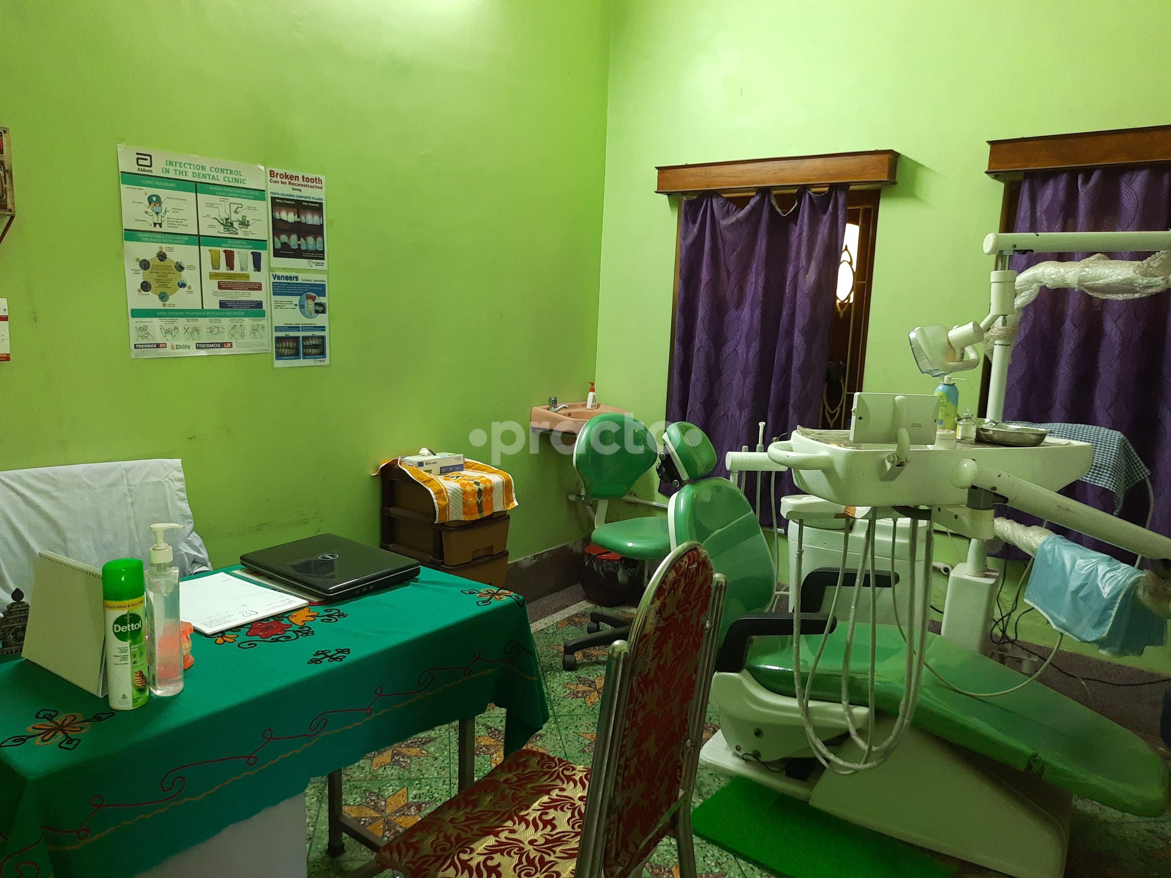 Consultation Room at Sri Smile Care Ichapur Howrah