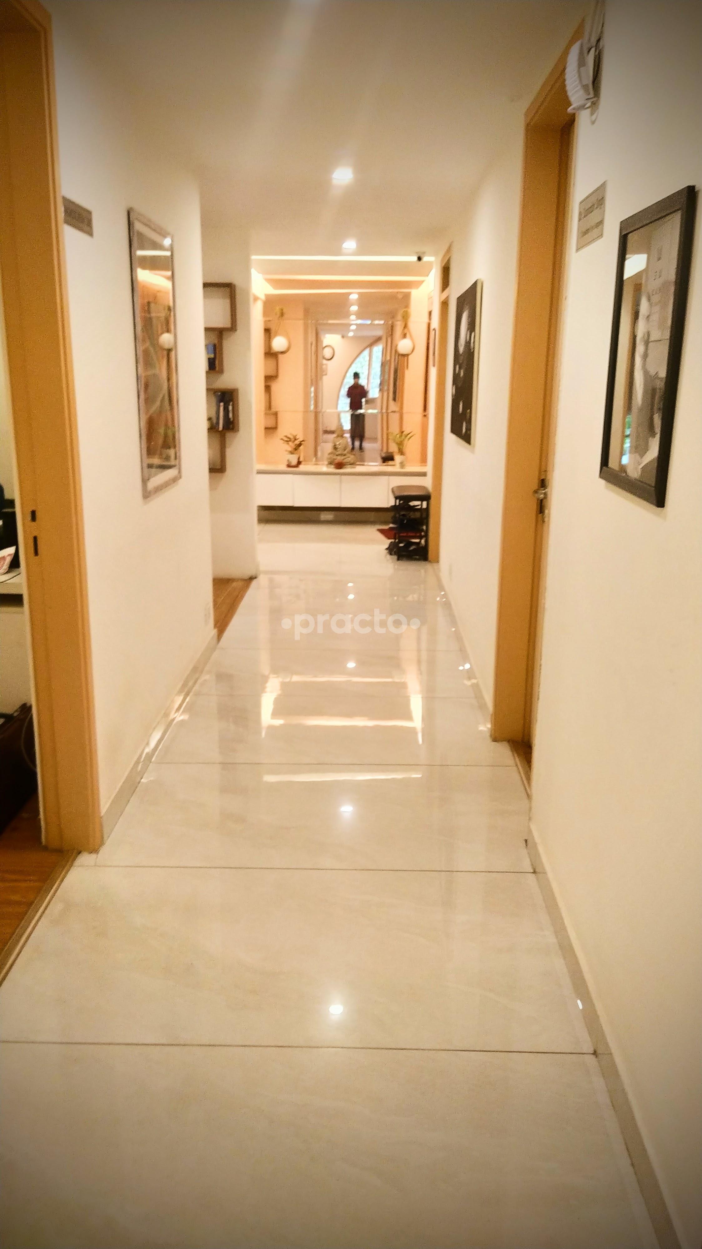Entrance at Accura Eye Care Panchsheel Park Delhi
