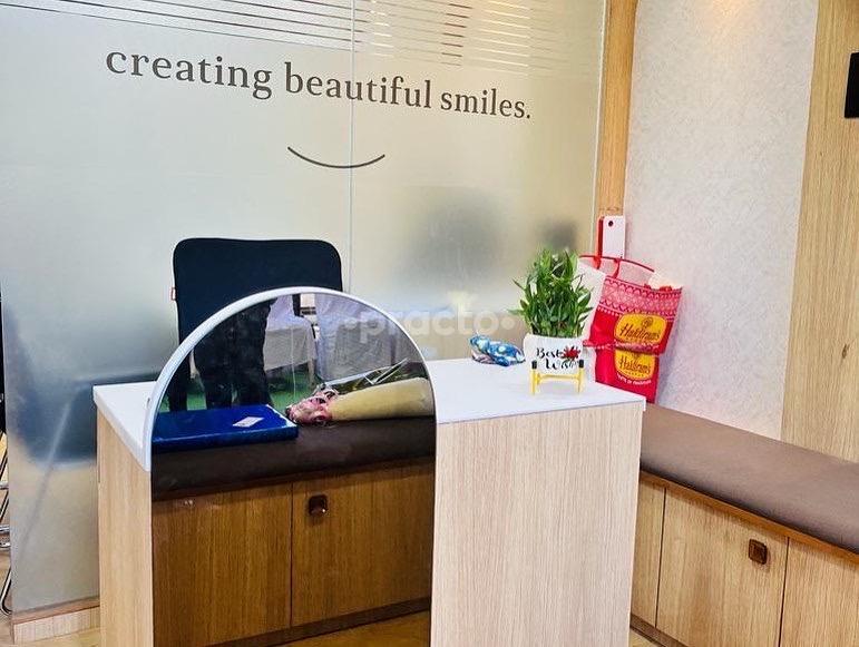 Waiting Area at Gadewar Dental Clinic Pratap Nagar Nagpur