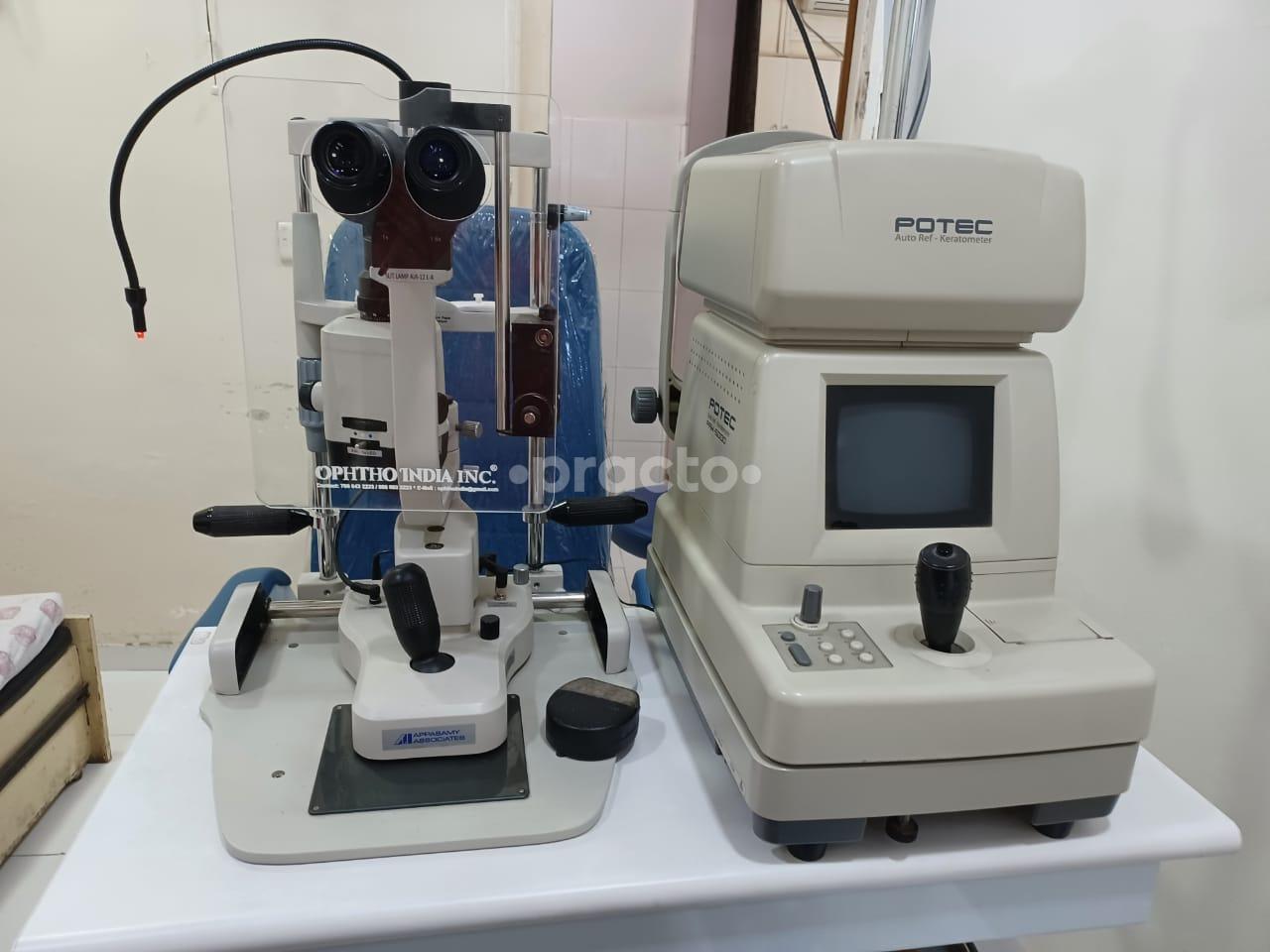 Equipments at Suvidha Eye clinic Nigdi-Pradhikaran Pune
