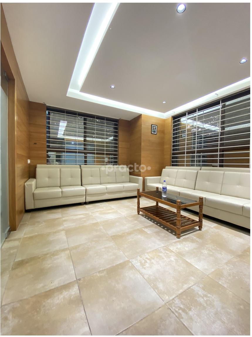 Waiting Area at Skin & Recon Dermatology And Plastic Surgery Clinic Jayanagar 4 Block Bangalore
