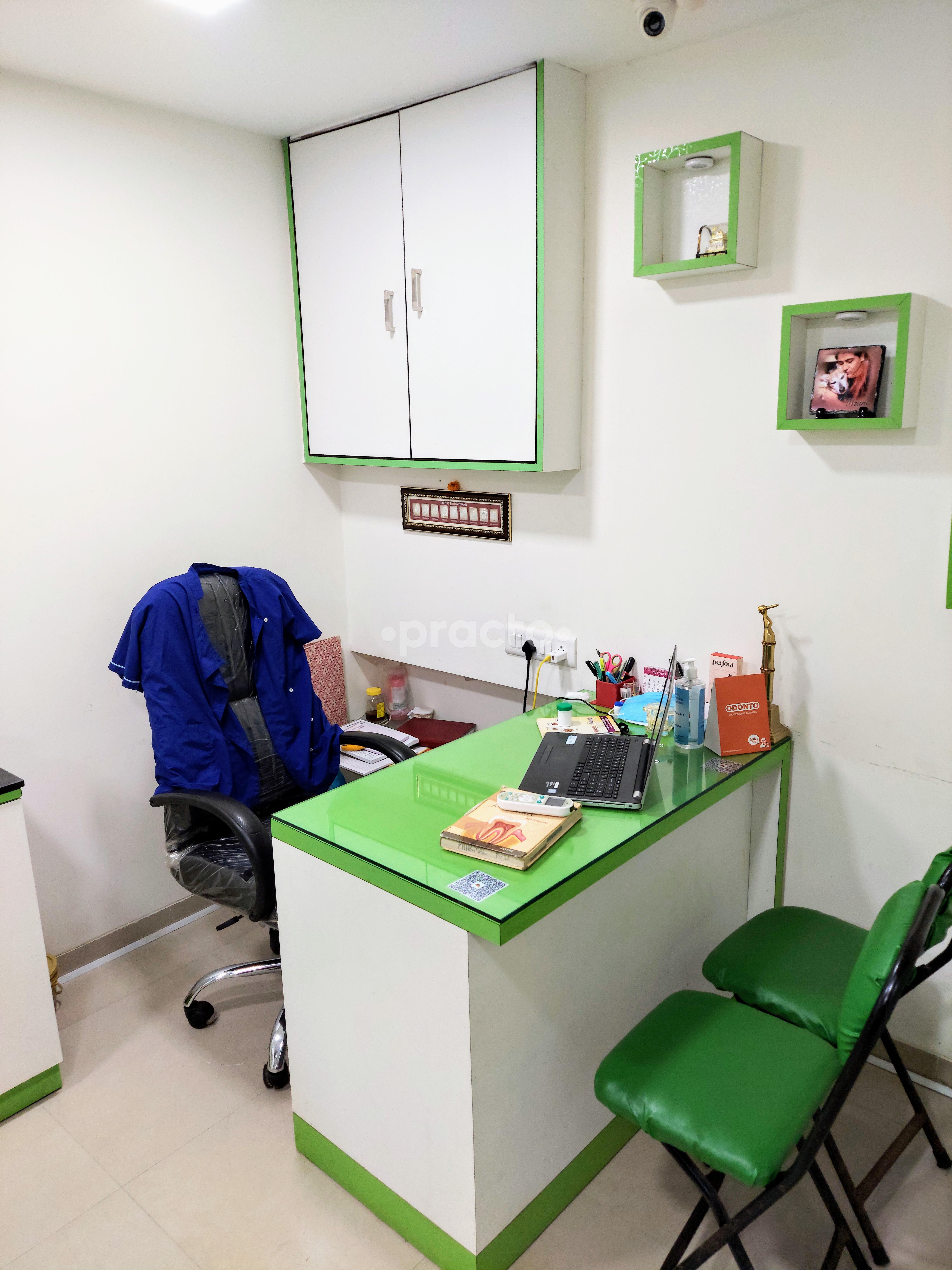 Consultation Room at Ardentz, Every Smile Matters Chembur East Mumbai