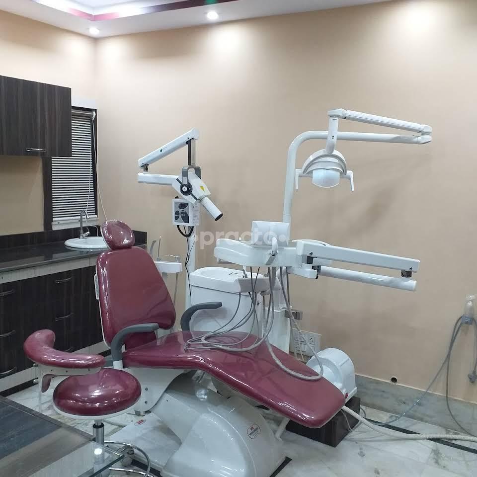 Consultation Room at Parkview Dental Clinic Behala Kolkata