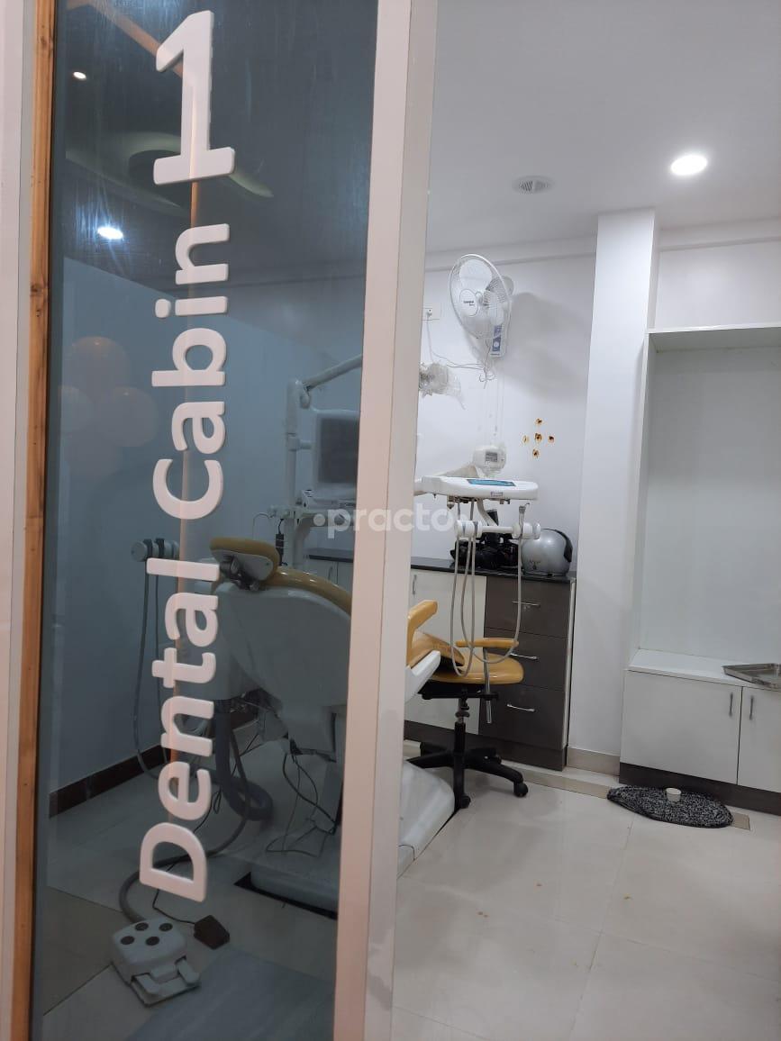 Consultation Room at The Image Hospital Hair Face Dental Sahakaranagar Bangalore