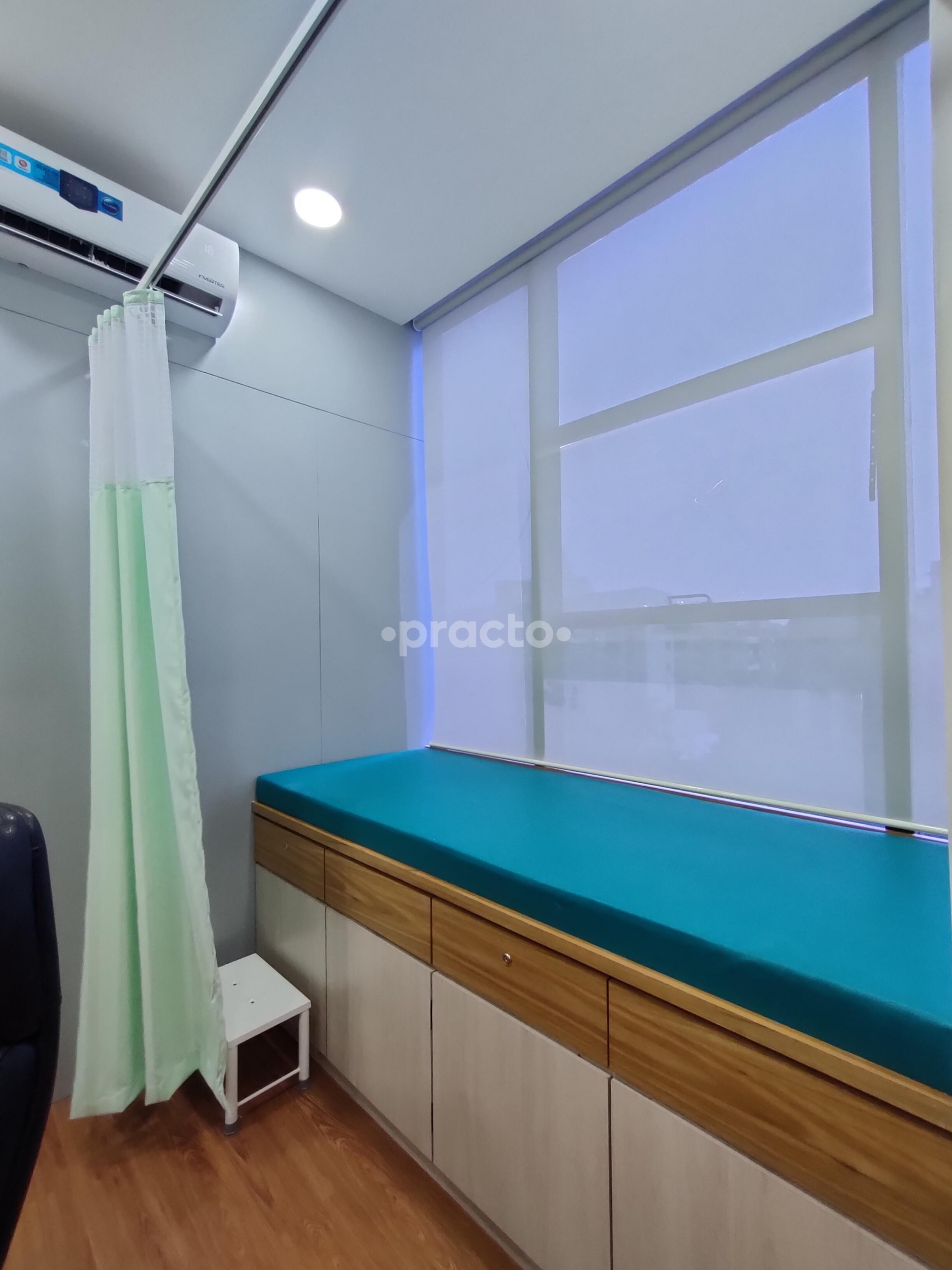 Operation Room at The Prolotherapy Orthopedic and Physiotherapy Clinic Pimple Saudagar Pune