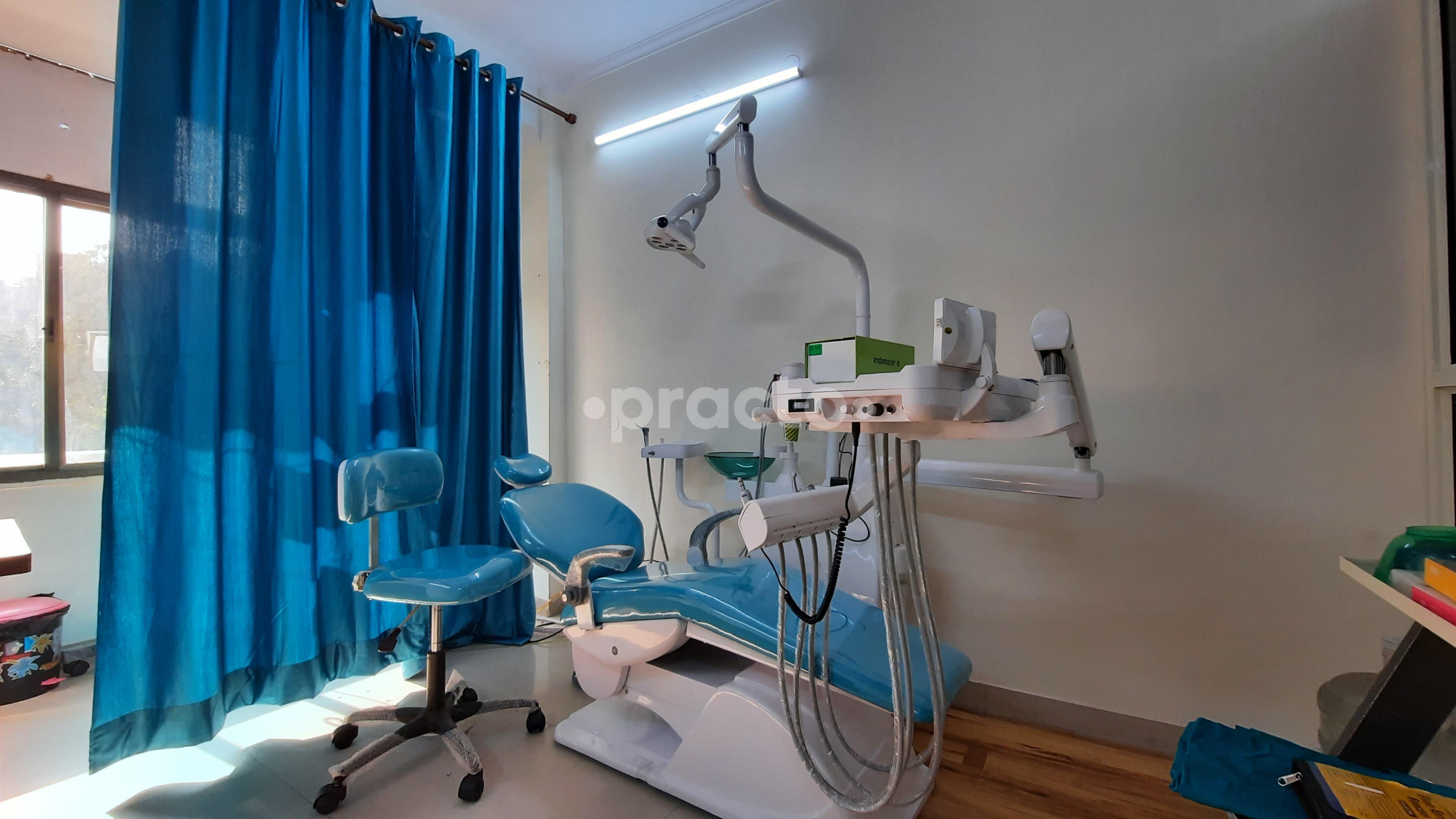 Equipment Area at Dr Raghav's Dental Care Dwarka Delhi